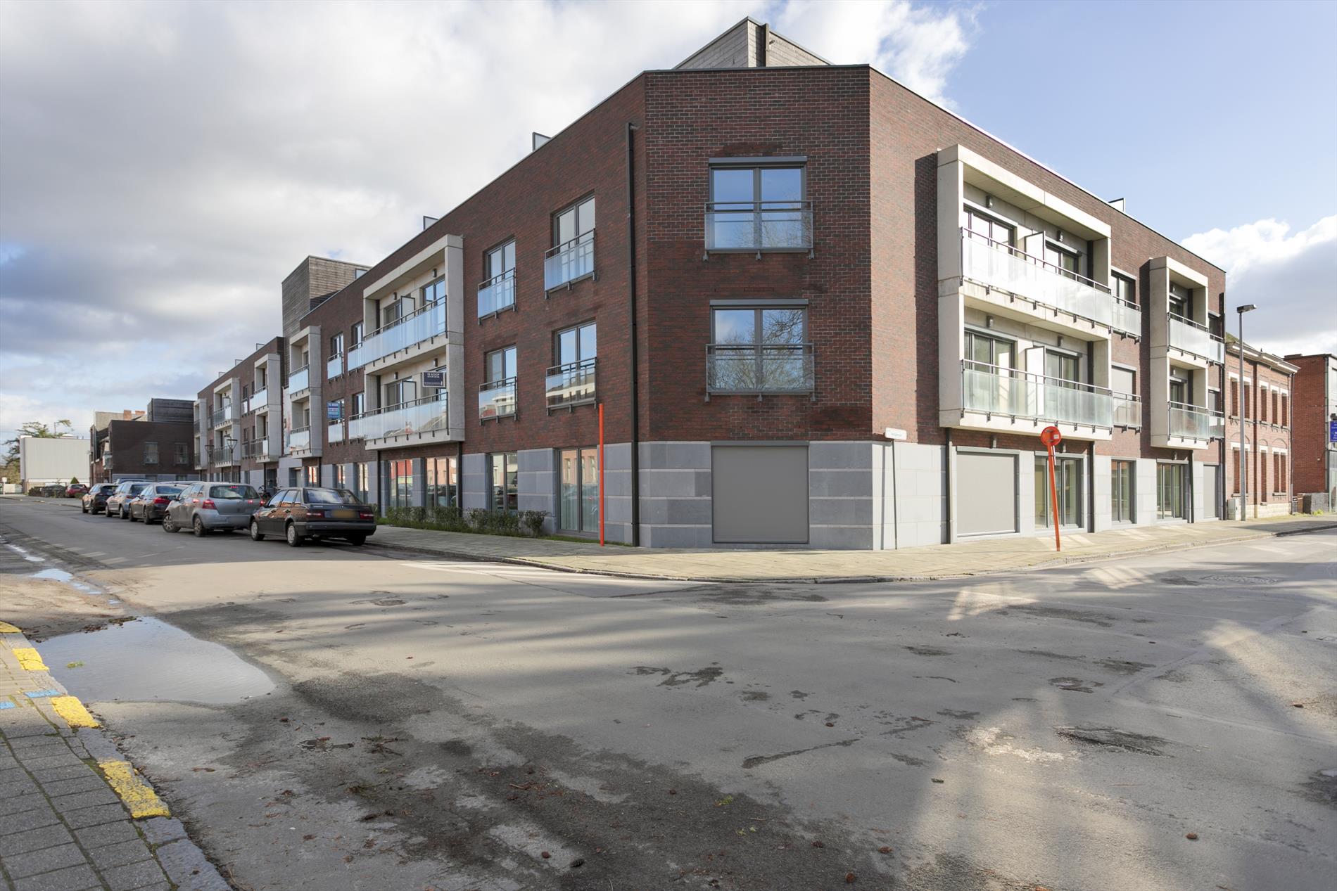 Unieke assistentiewoning te koop in het centrum van Mol met groenzicht! foto 3