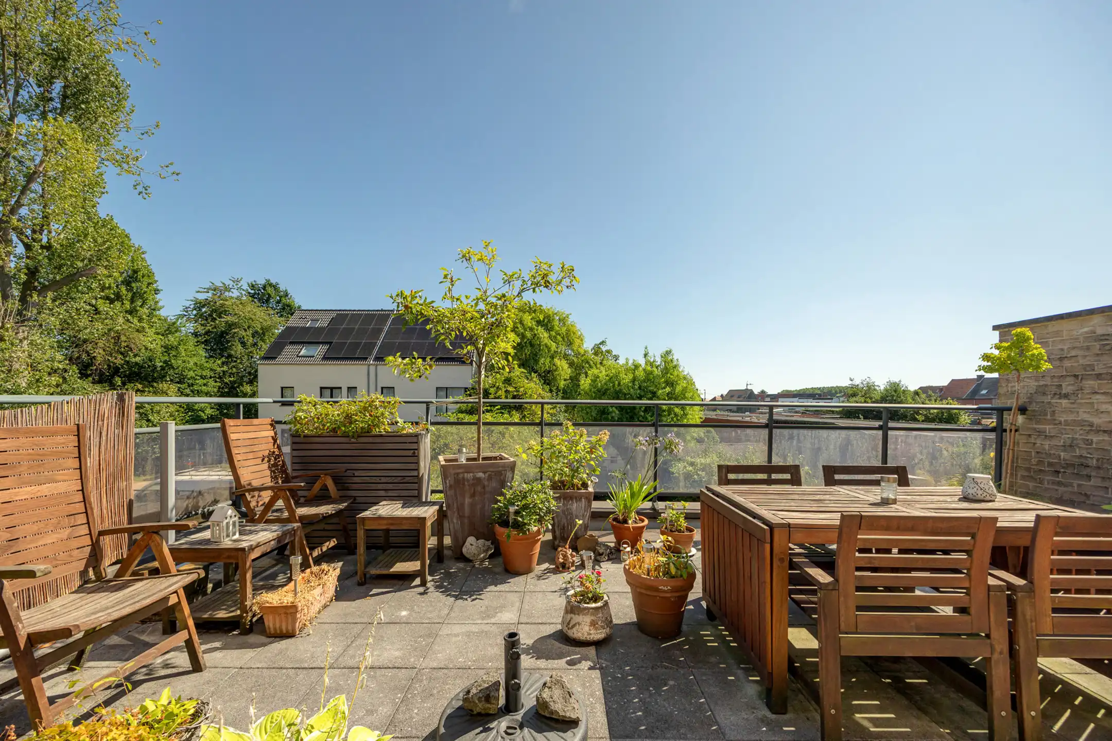 Verzorgd appartement met terras te Lier foto 9