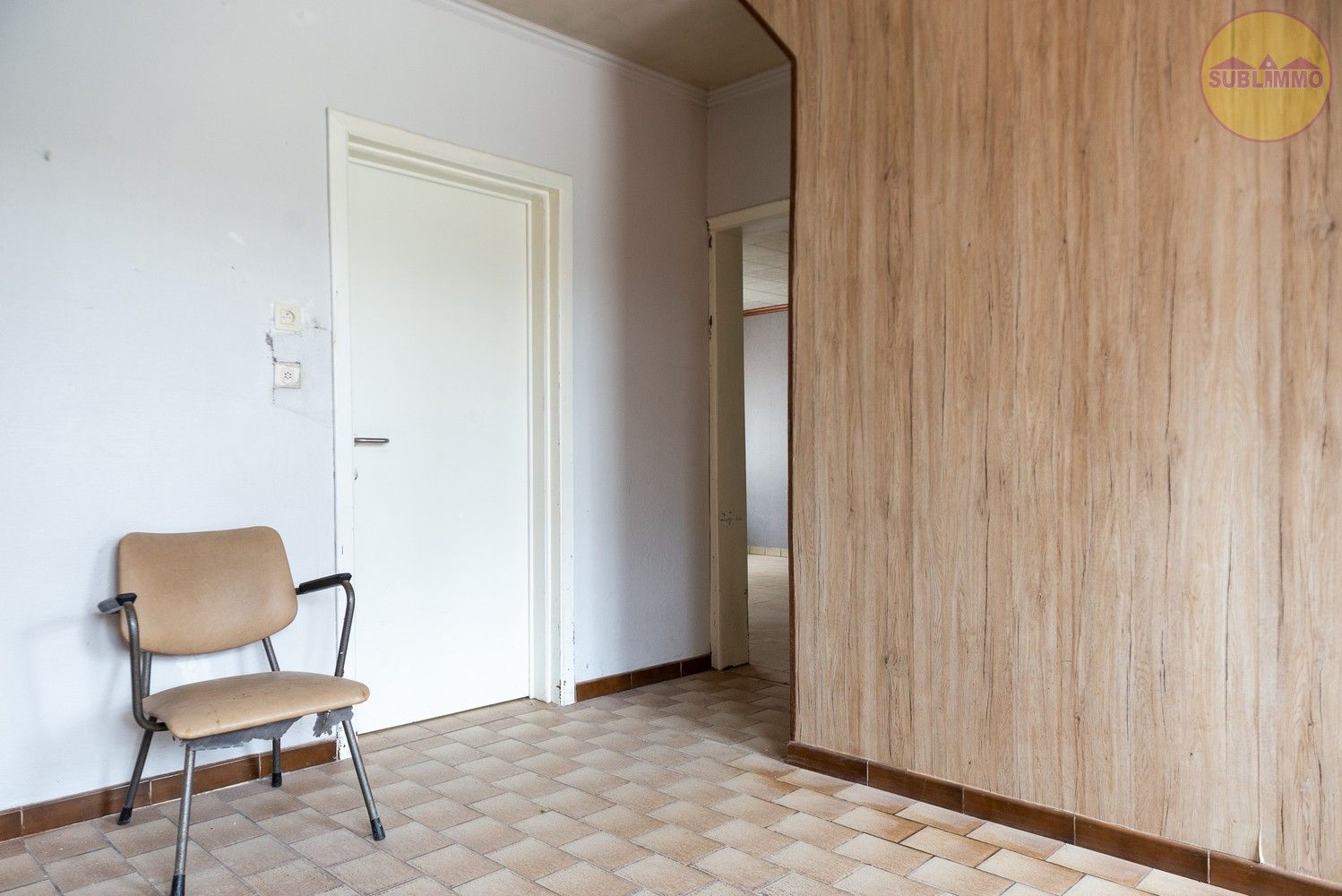 Charmante halfopen bebouwing op idyllische bosrijke locatie – uniek renovatieproject foto 11