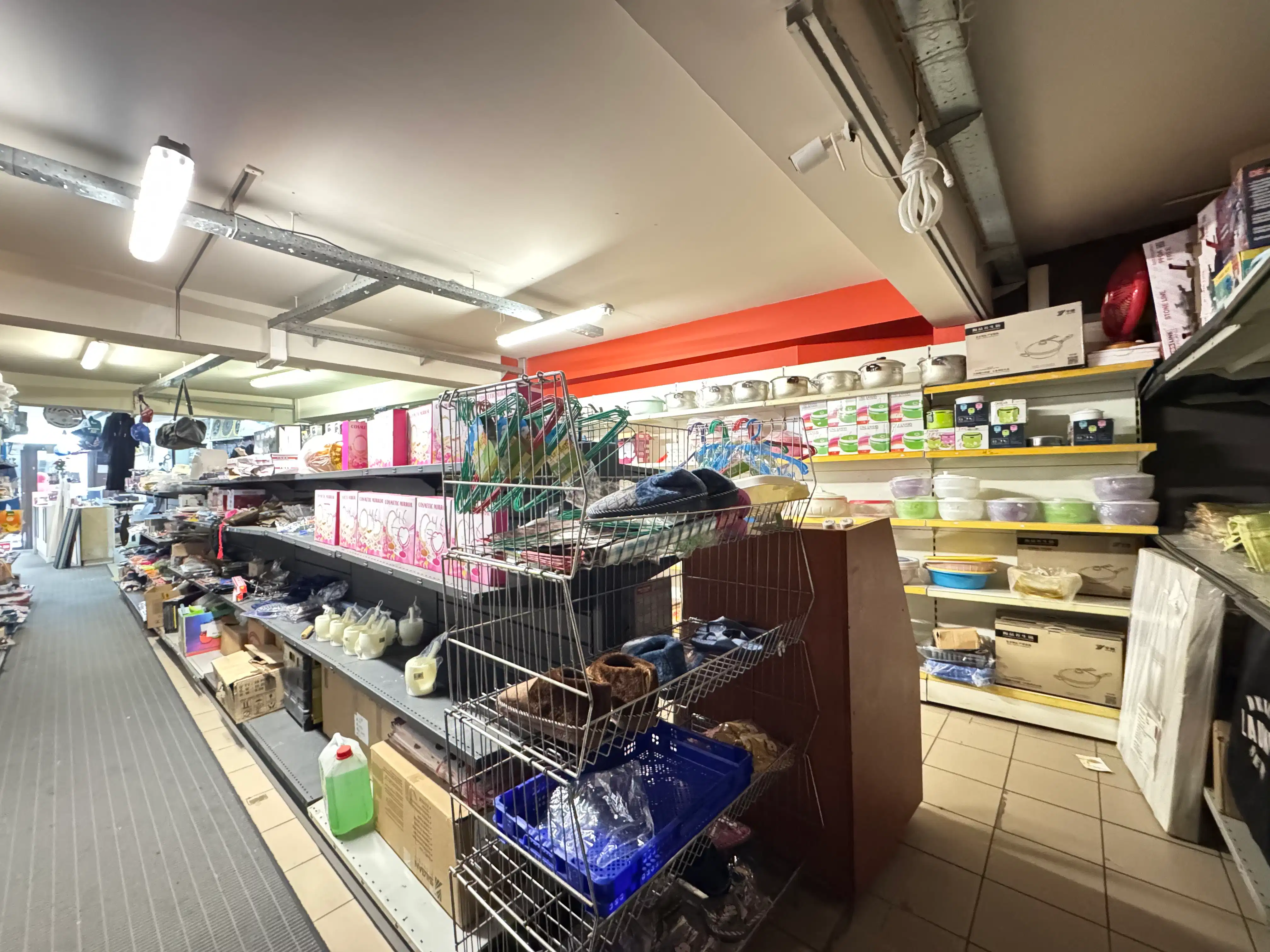 Handelsgelijkvloers 150m² + garage 20m² foto 6