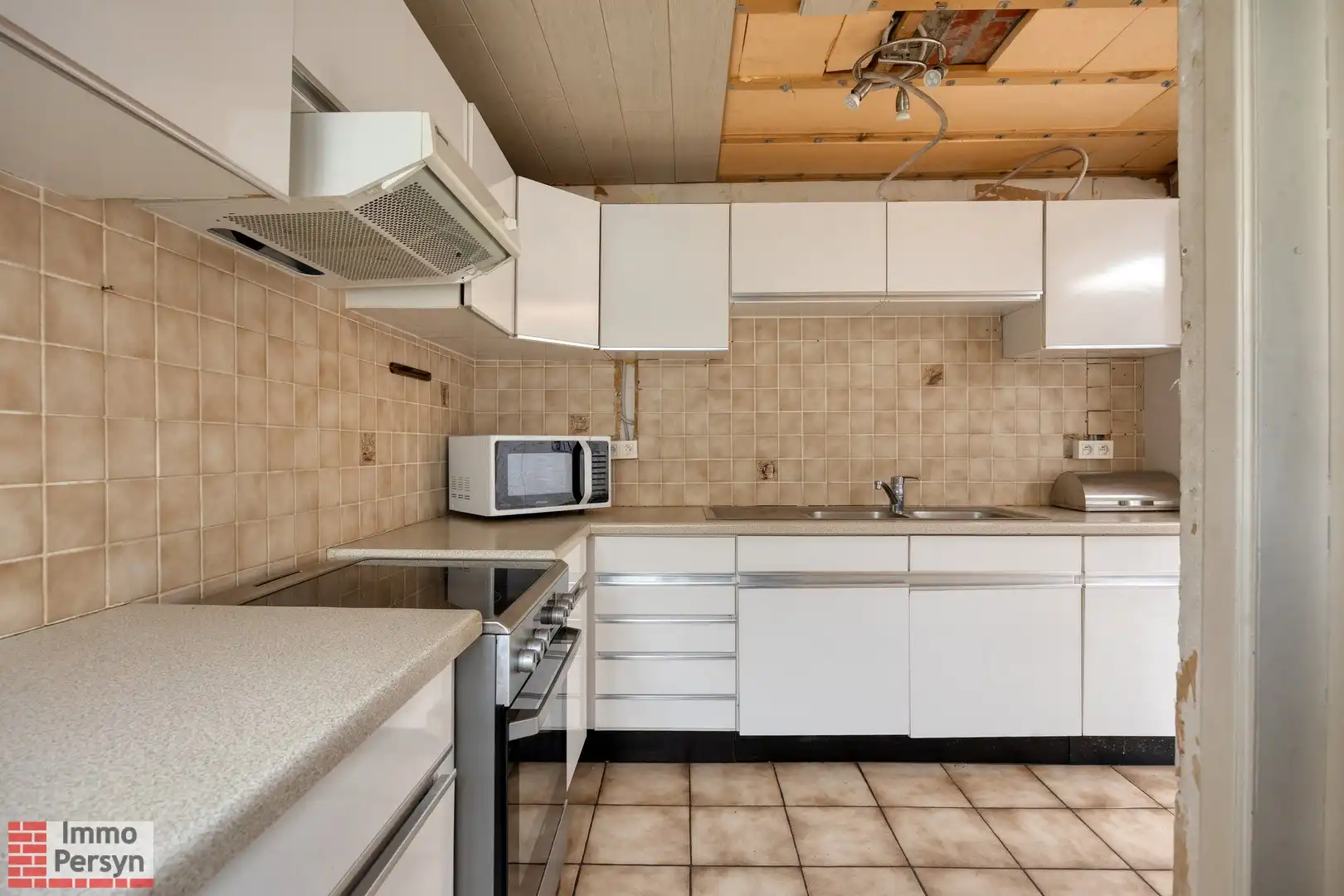 Halfopen bebouwing, 3 slpkrs, zonnepanelen, thuisbatterij foto 8