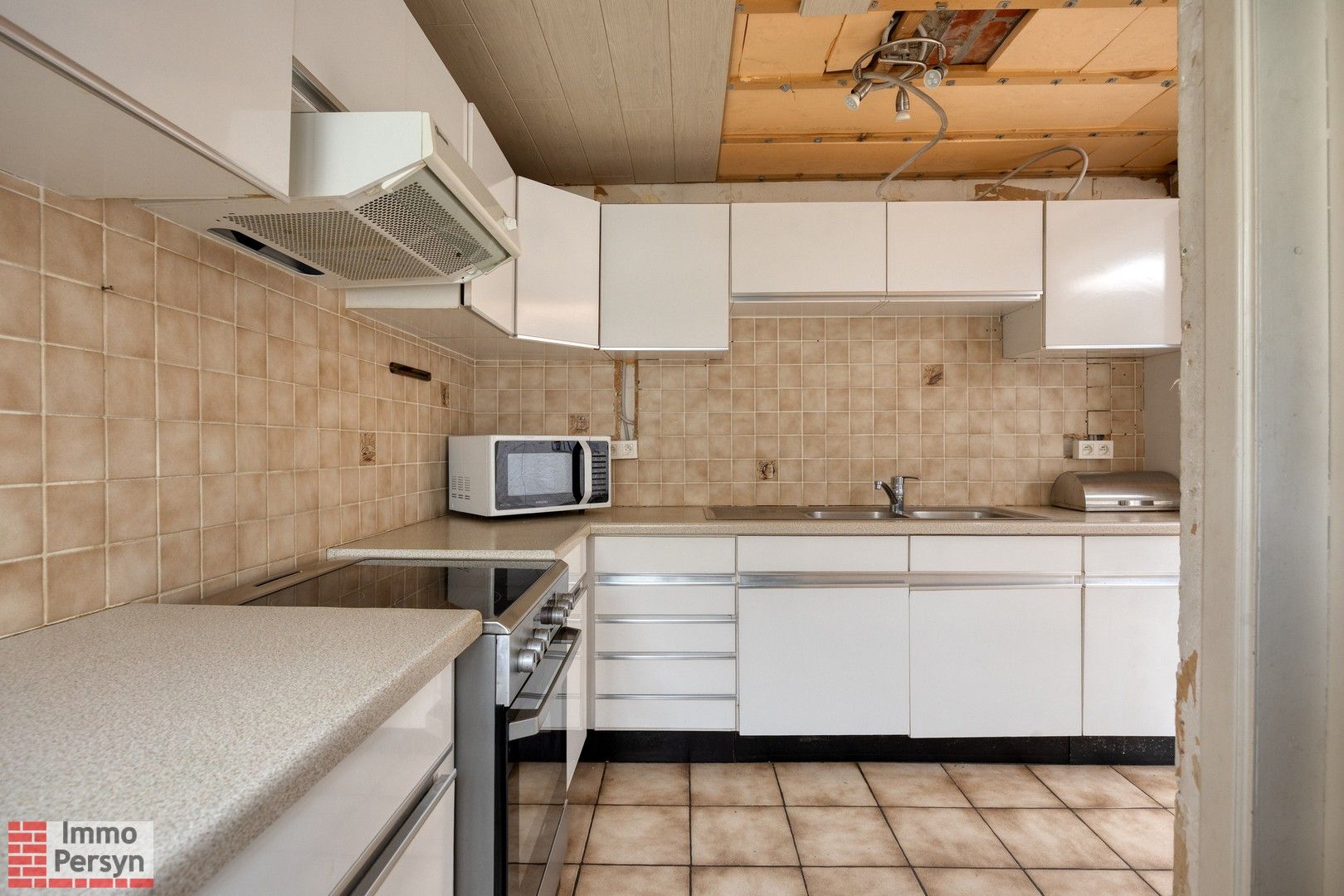 Halfopen bebouwing, 3 slpkrs, zonnepanelen, thuisbatterij foto 8