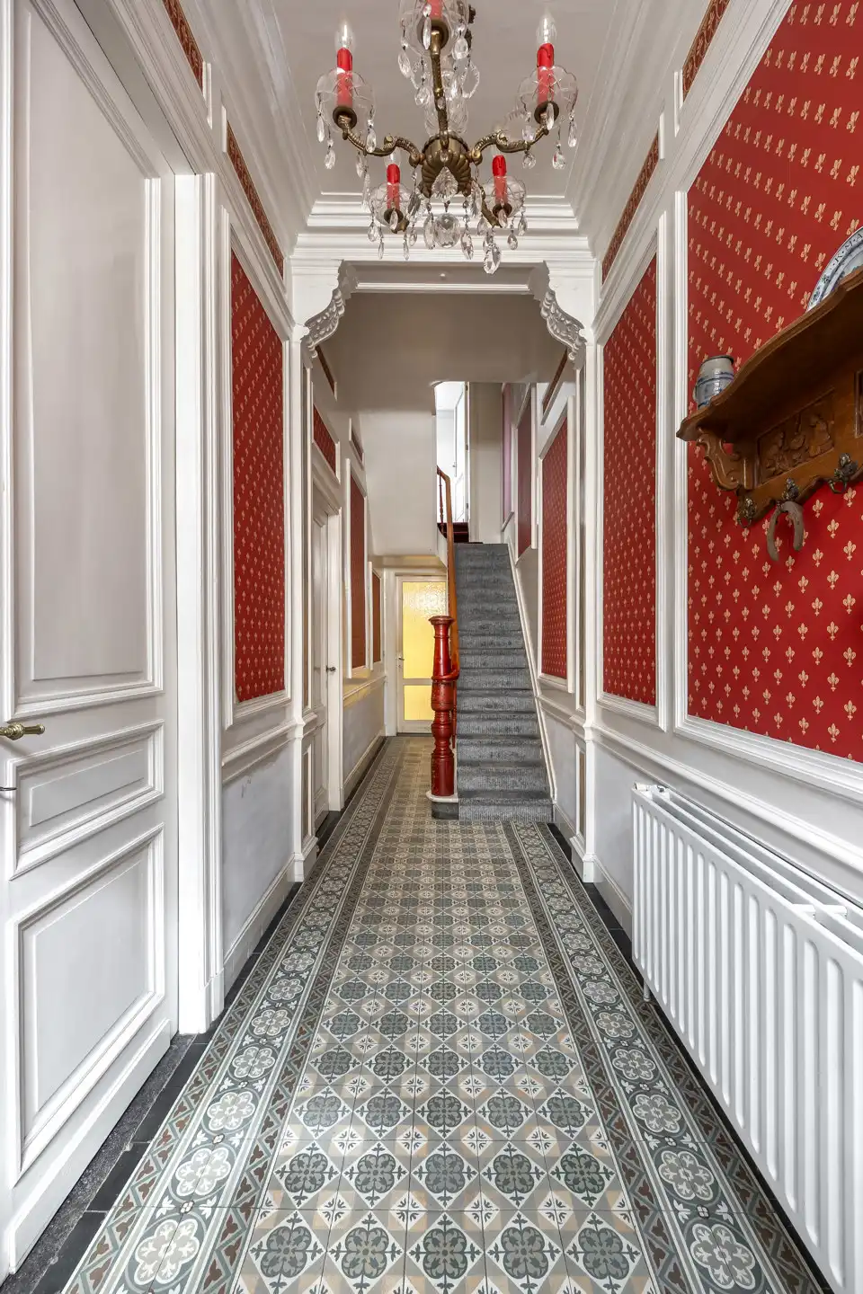 Authentieke herenwoning met potentieel te koop foto 9