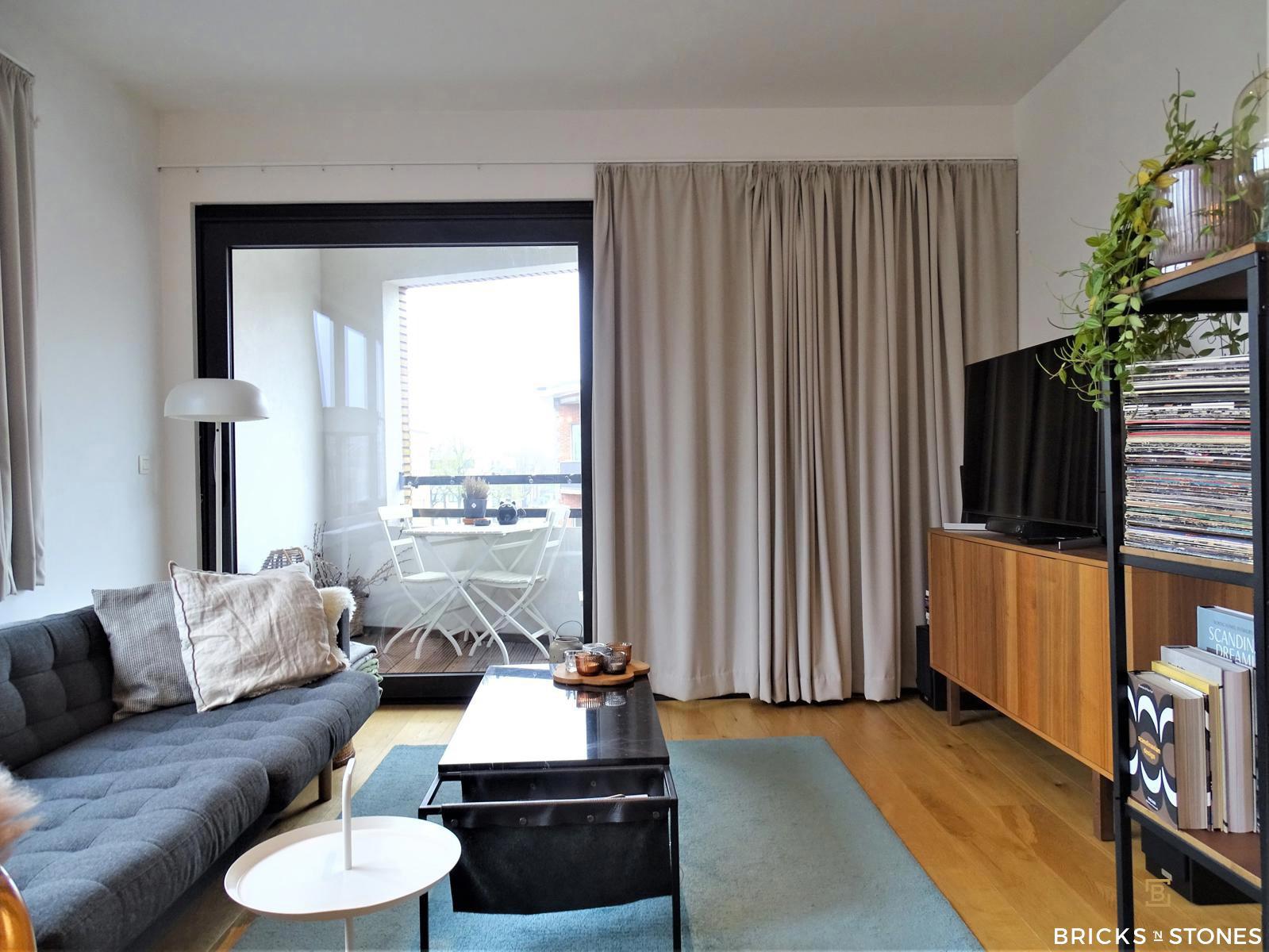 Prachtig appartement met terras nabij Nachtegalenpark foto 2