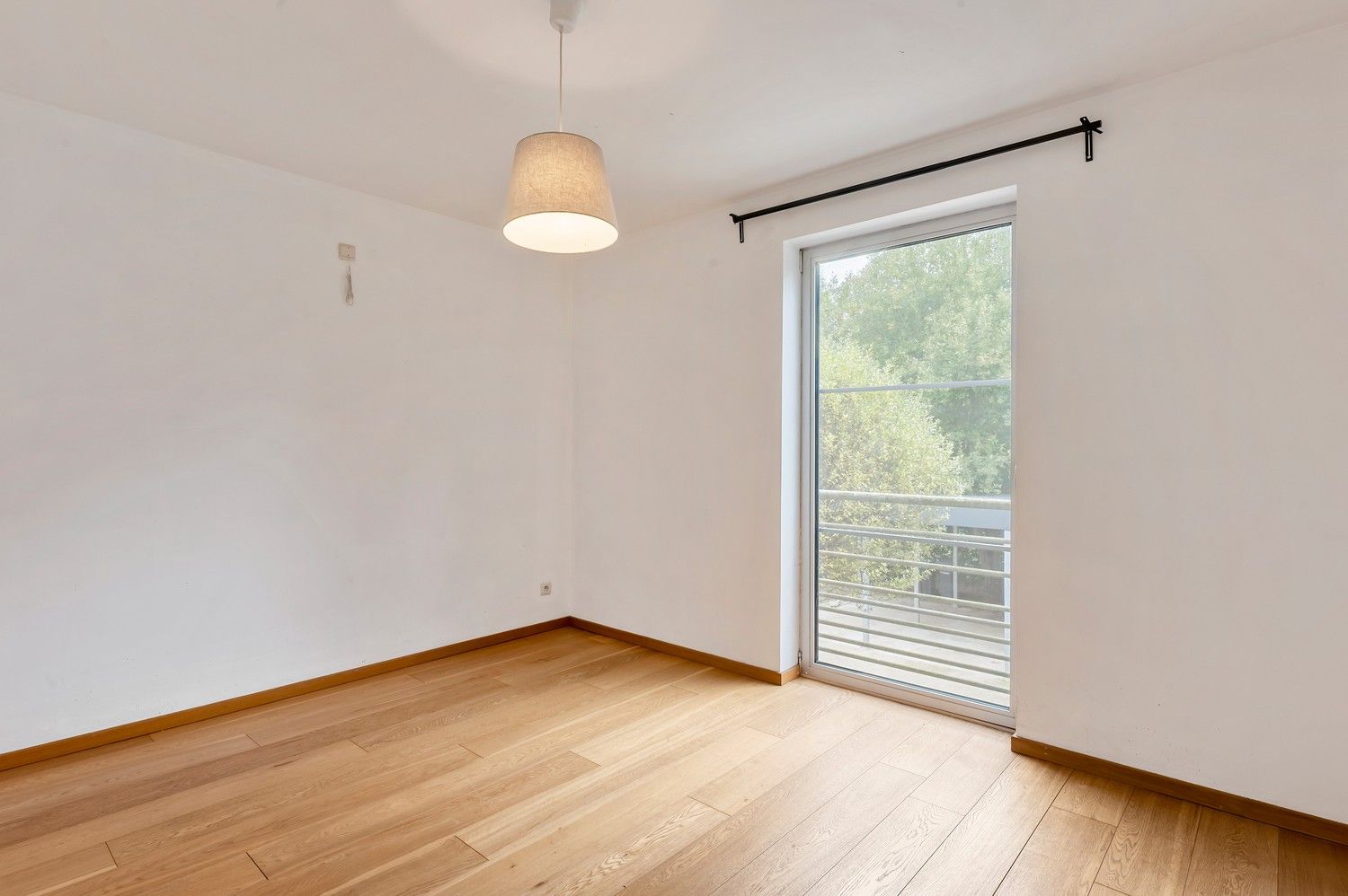 Instapklaar appartement met 2 slaapkamers en terras – centraal gelegen op de grens met Berlaar-Heikant. foto 12