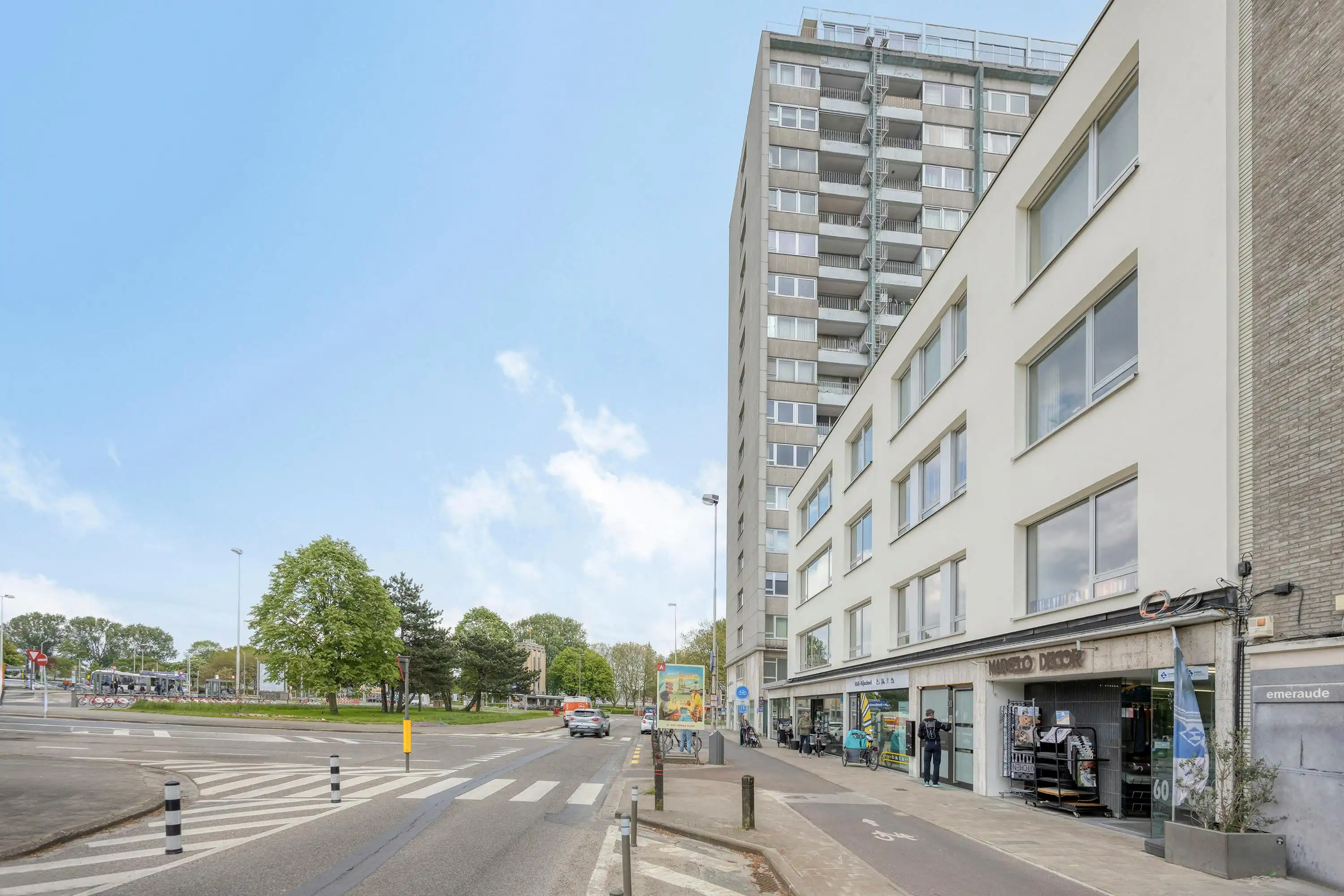 Zeer ruim en uniek appartement (214m²) te koop Linkeroever foto 19