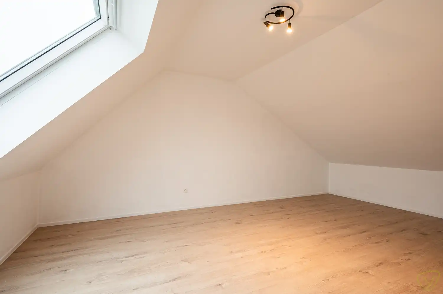 Instapklare BEN-woning met 4 slaapkamers en tuin in rustige verkaveling foto 22