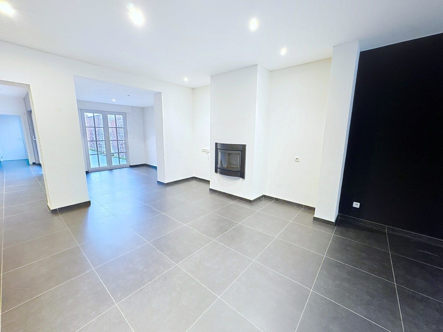 Prachtige en ruime woning in het centrum van Koekelare foto 4