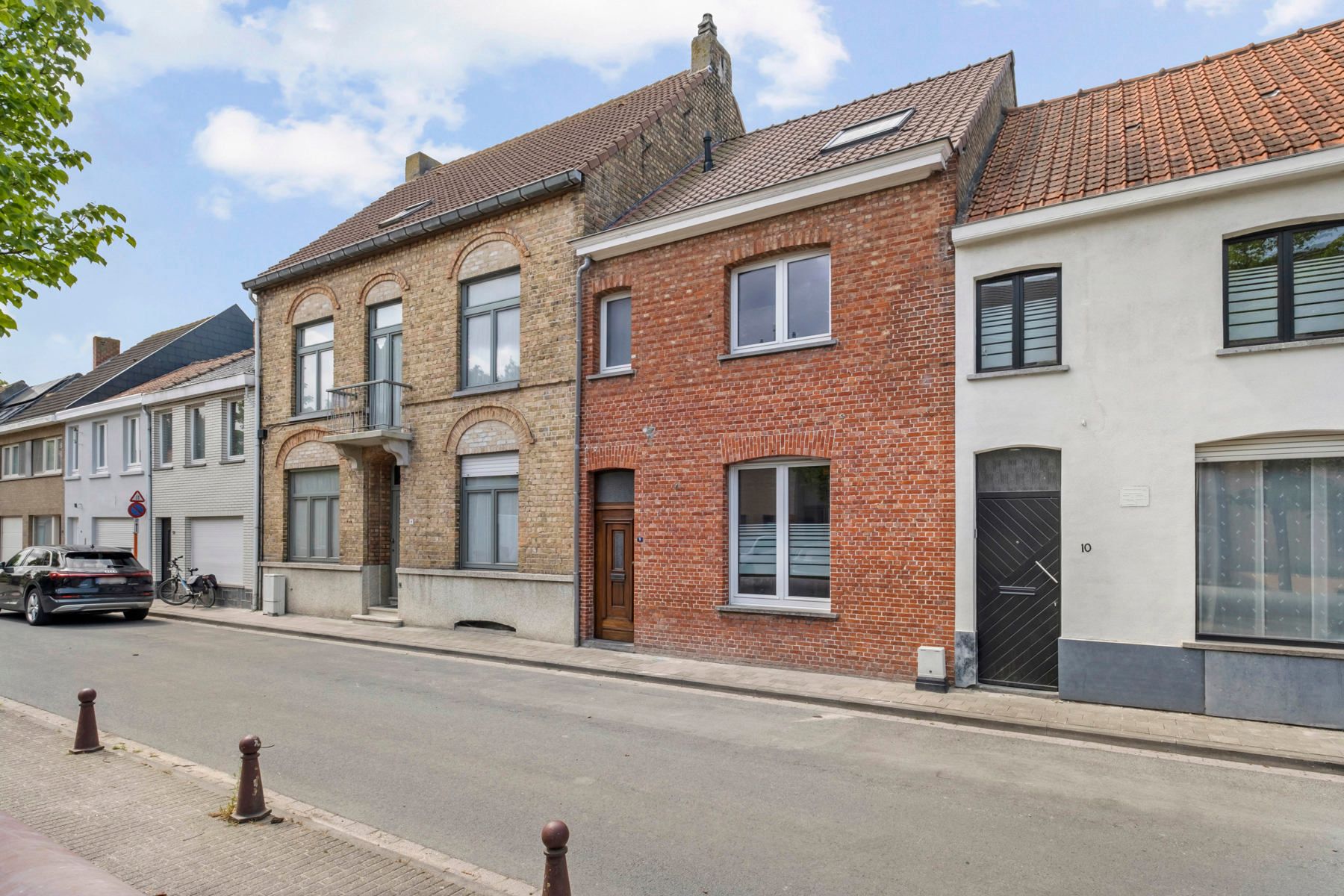 Charmant herenhuis met garage vlakbij het centrum van Gistel foto 2