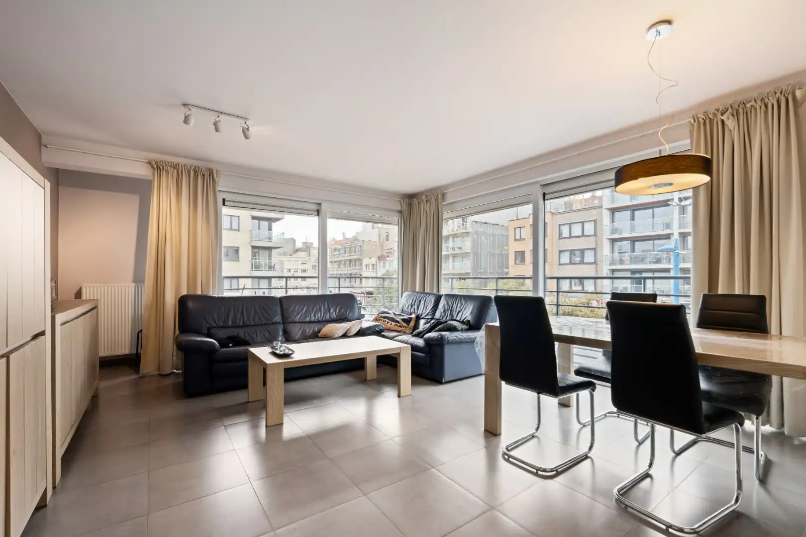 Recent hoekappartement  te koop in hartje KOKSIJDE foto 3