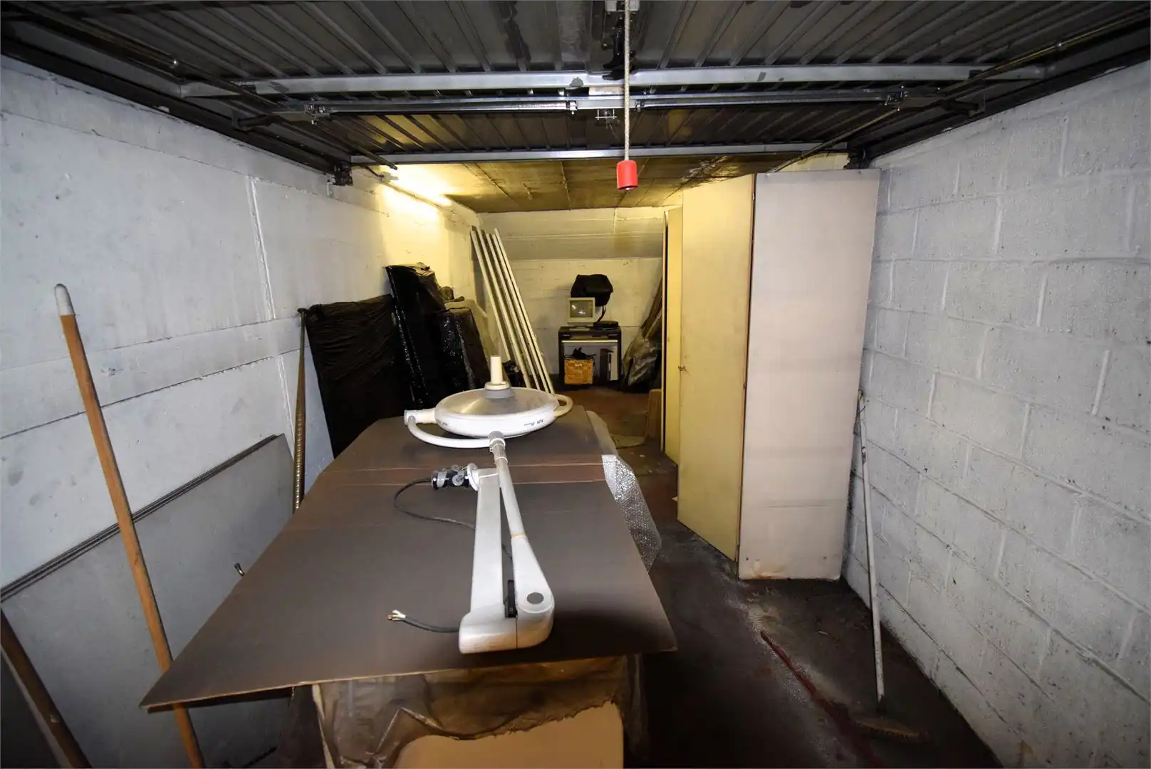 Garage foto 2