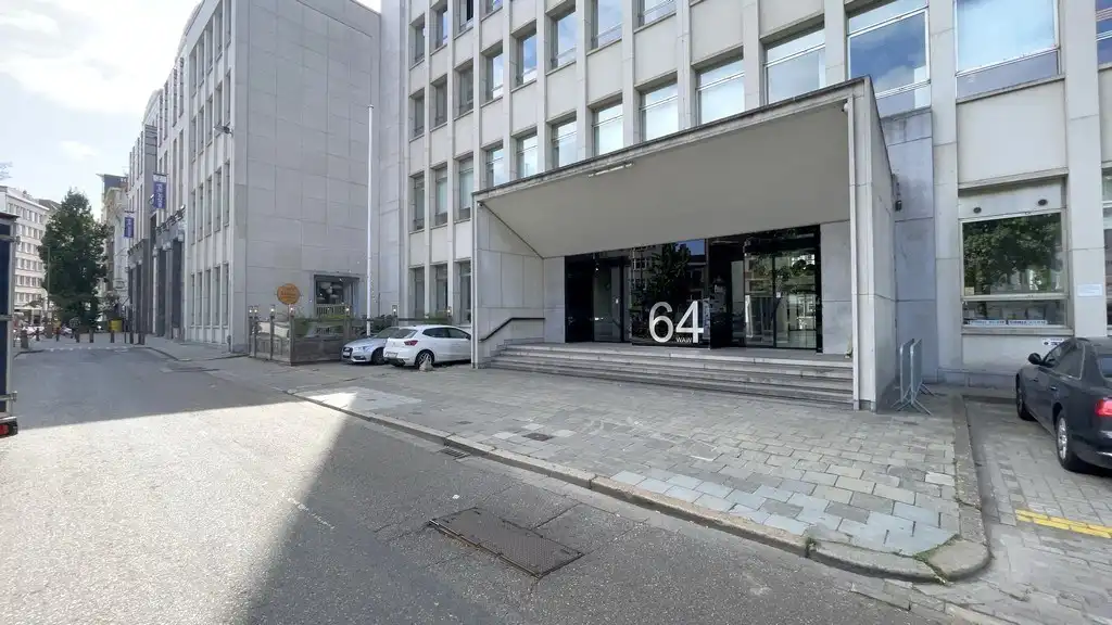 Stijlvolle kantoren te huur in WAW building Antwerpen foto 2