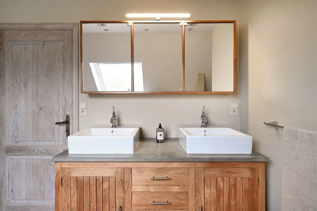 Instapklare villa met zwemvijver foto 15