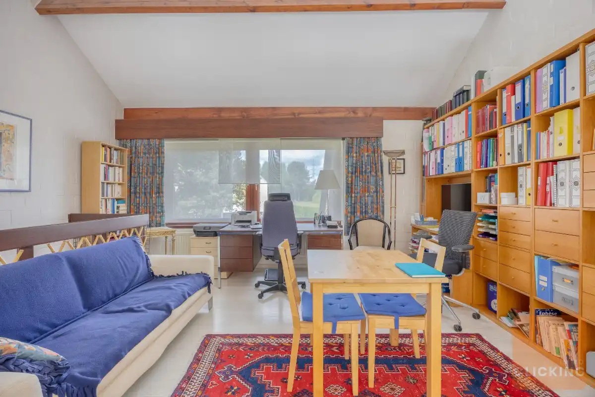 CHARMANTE VILLA MET ICONISCHE SEVENTIES–EIGHTIES SOUL foto 15