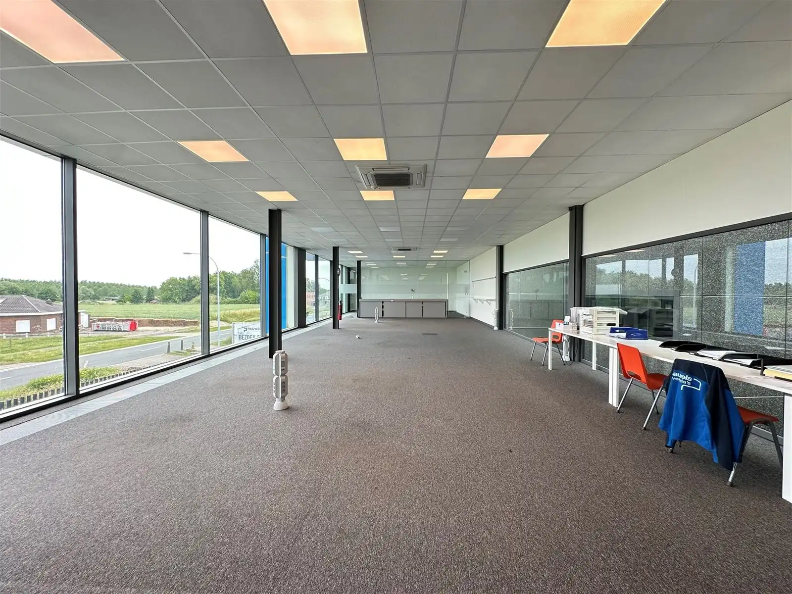 Kantoor/handelspand op toplocatie te Ninove! foto 10