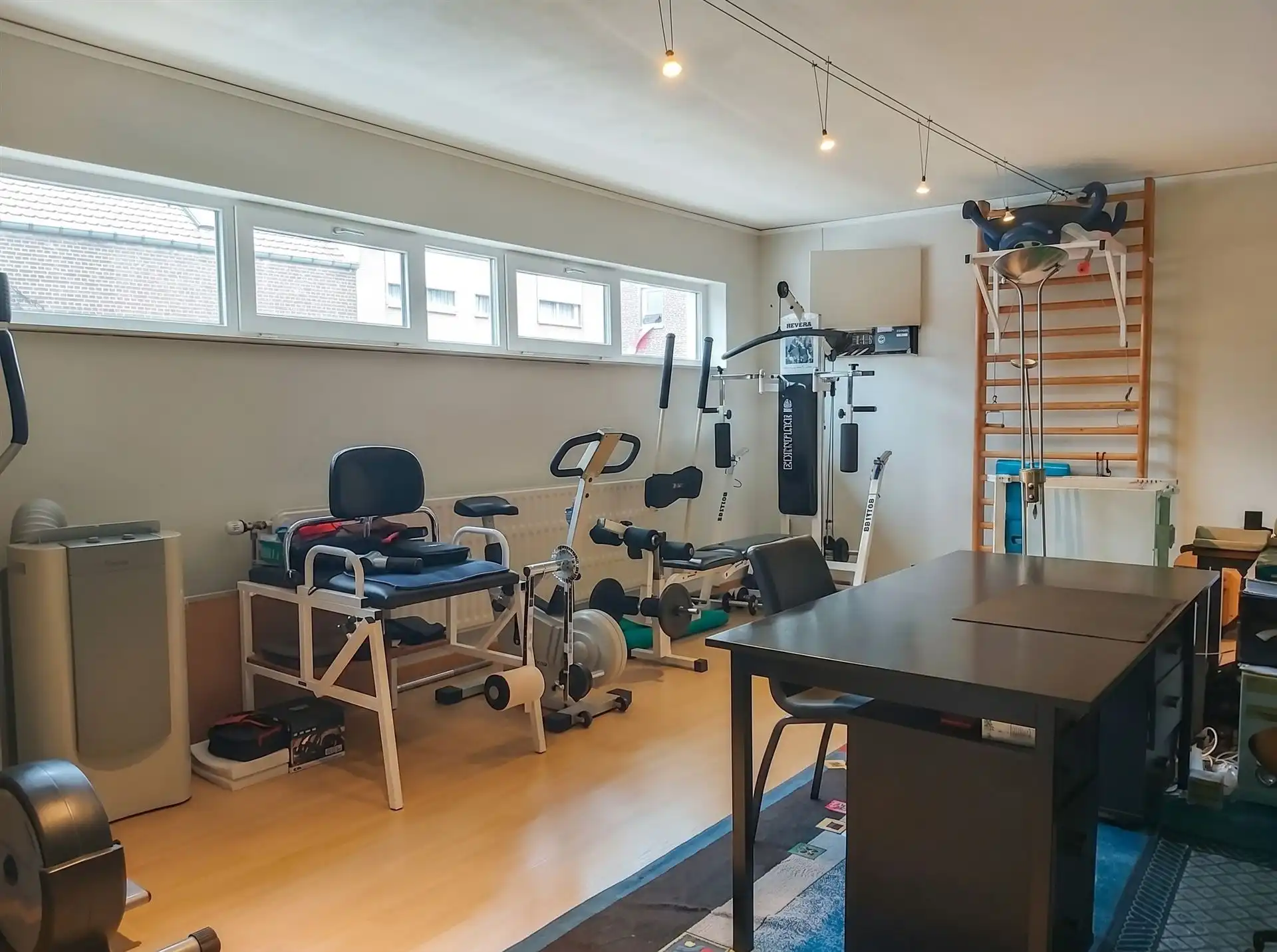 Wonen én werken op een toplocatie – praktijkruimte met ruime duplexwoning met 4 slaapkamers op een perceel van 4a23ca! foto 14