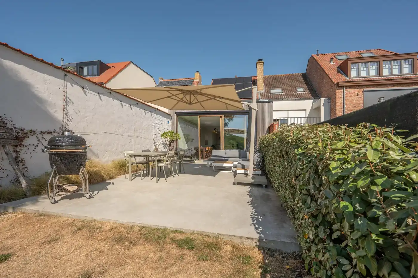 Prachtig gerenoveerde woning op een toplocatie in Knokke, met weidse open zichten over de Knokse polders foto 4
