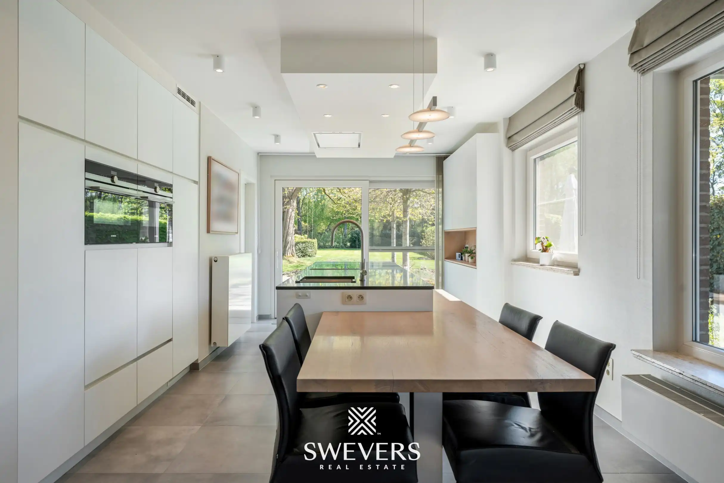 Ruime, instapklare woning op een perceel van 10a74 in het groene Helchteren foto 9