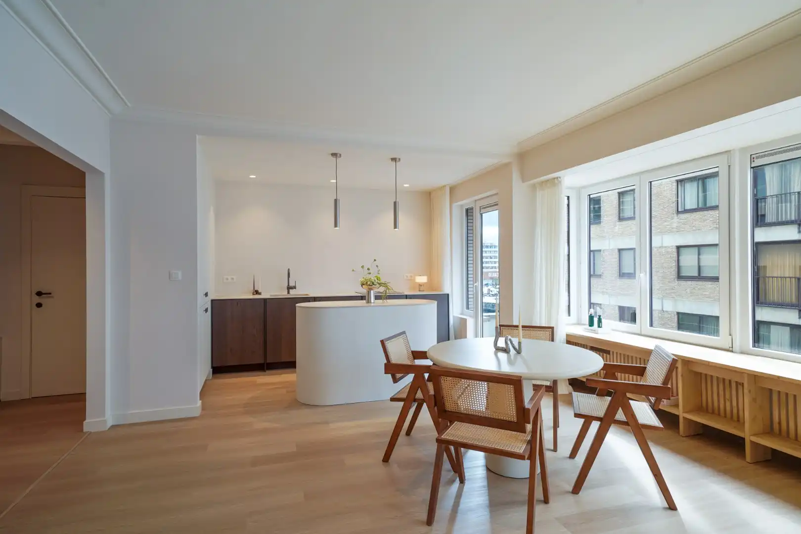 Luxueus gerenoveerd 3-slpk-appartement in hartje Oostende foto 2