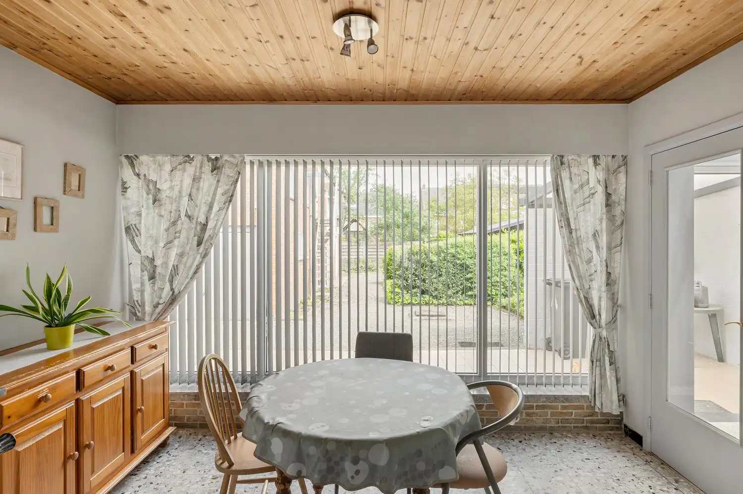 TE KOOP – Rustig gelegen woning in Berlaar foto 9