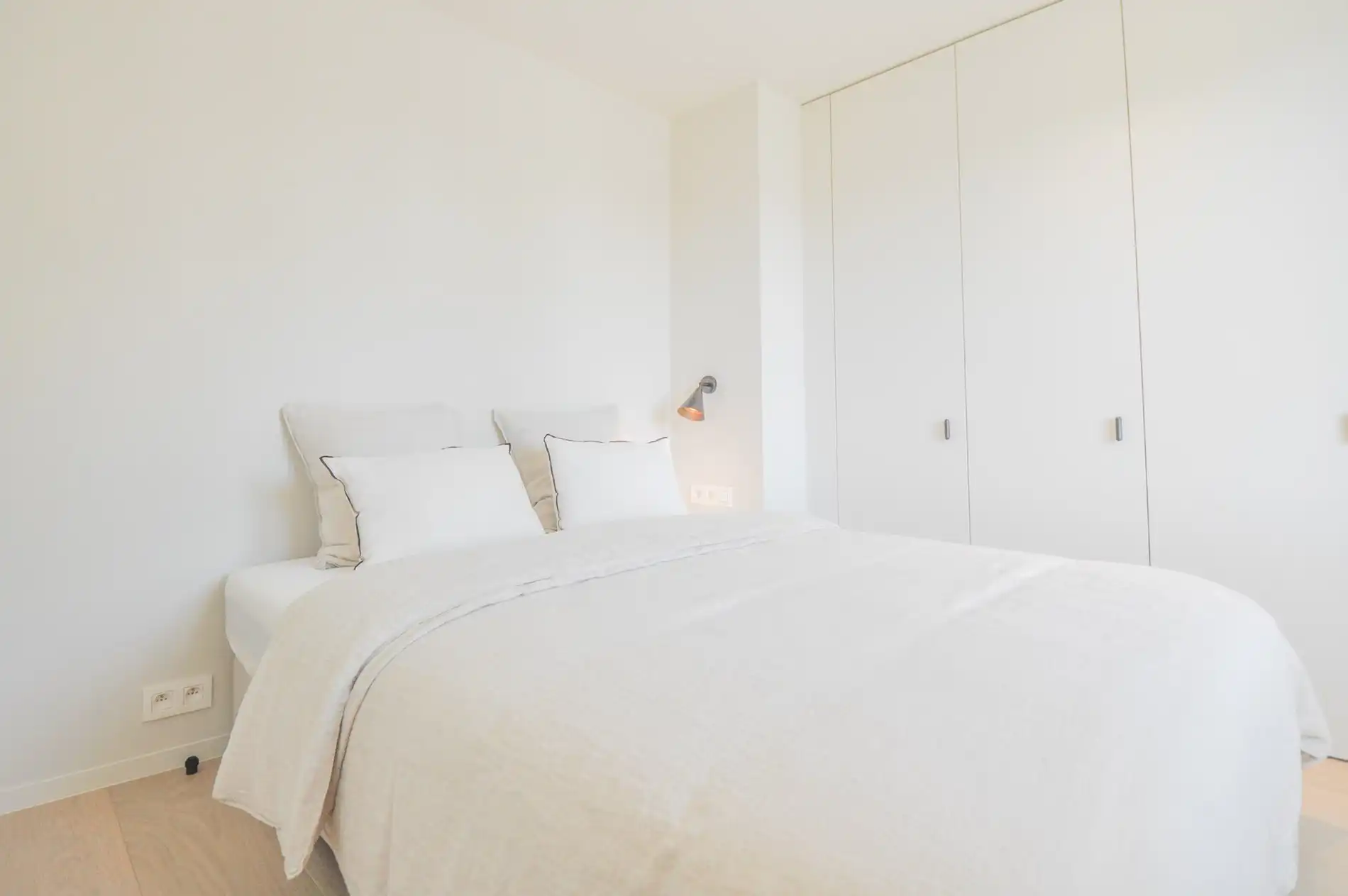 Volledig gerenoveerd hoek-appartement met een prachtig zicht op het Zegemeer. foto 33