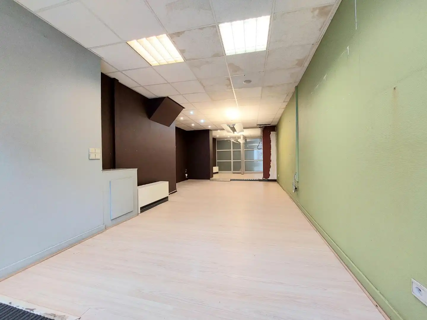 winkel kantoor showroom foto 2