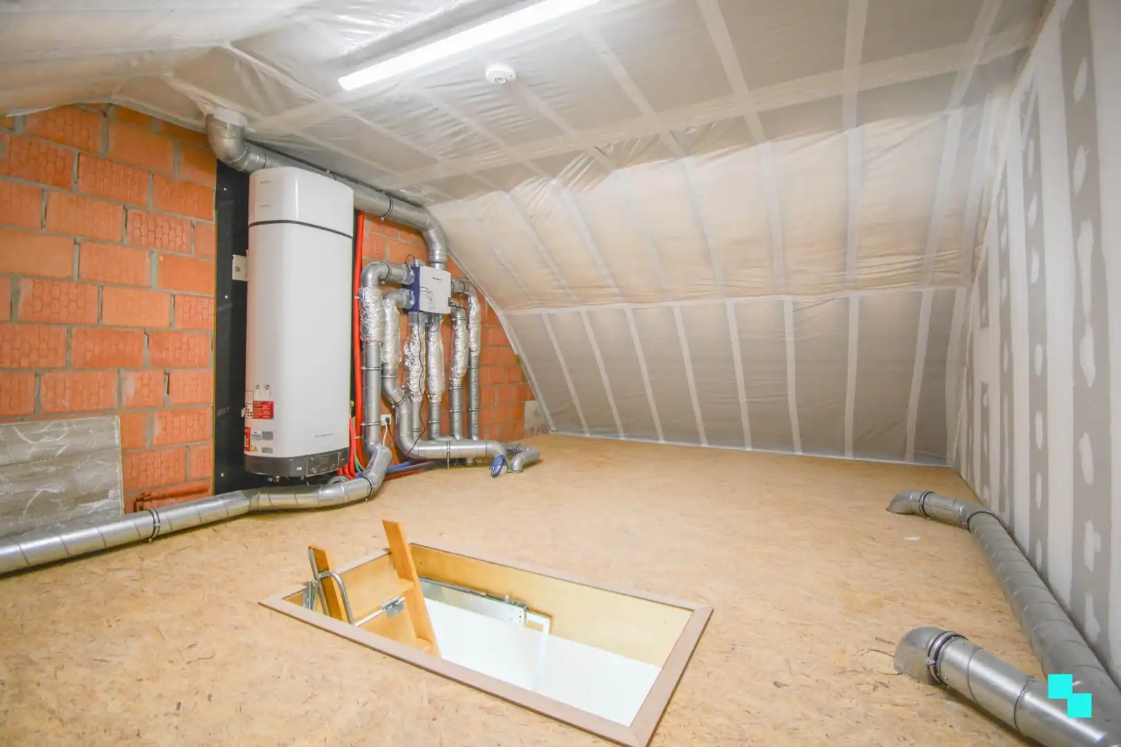 Stijlvolle hernieuwbouwwoning (BEN) met 2 slaapkamers - stadscentrum foto 20