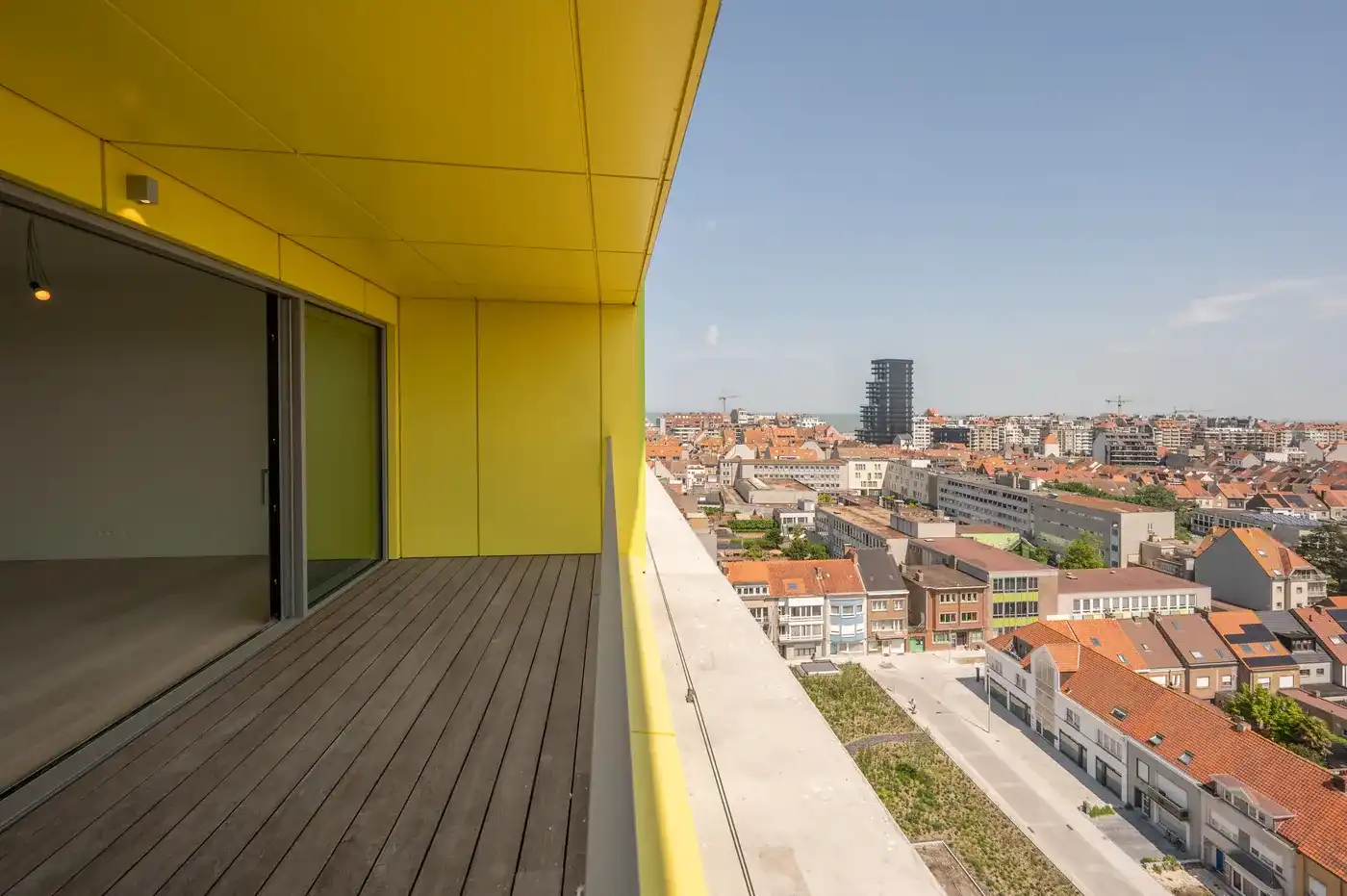 Nieuwbouw appartement met ruim zonnig terras en panoramische zichten foto 6