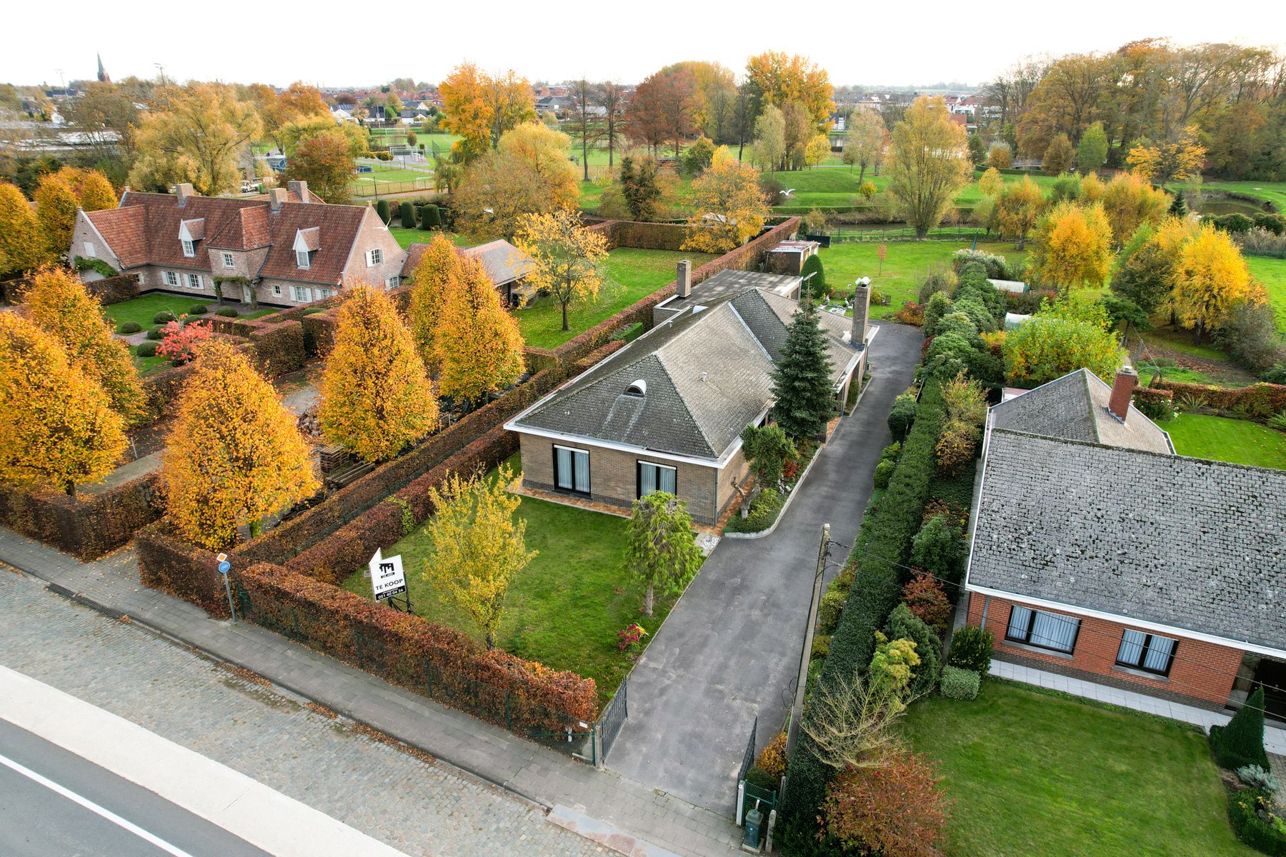 Ruime gelijkvloerse villa aan Ter Borcht op 1.954 m² foto 5