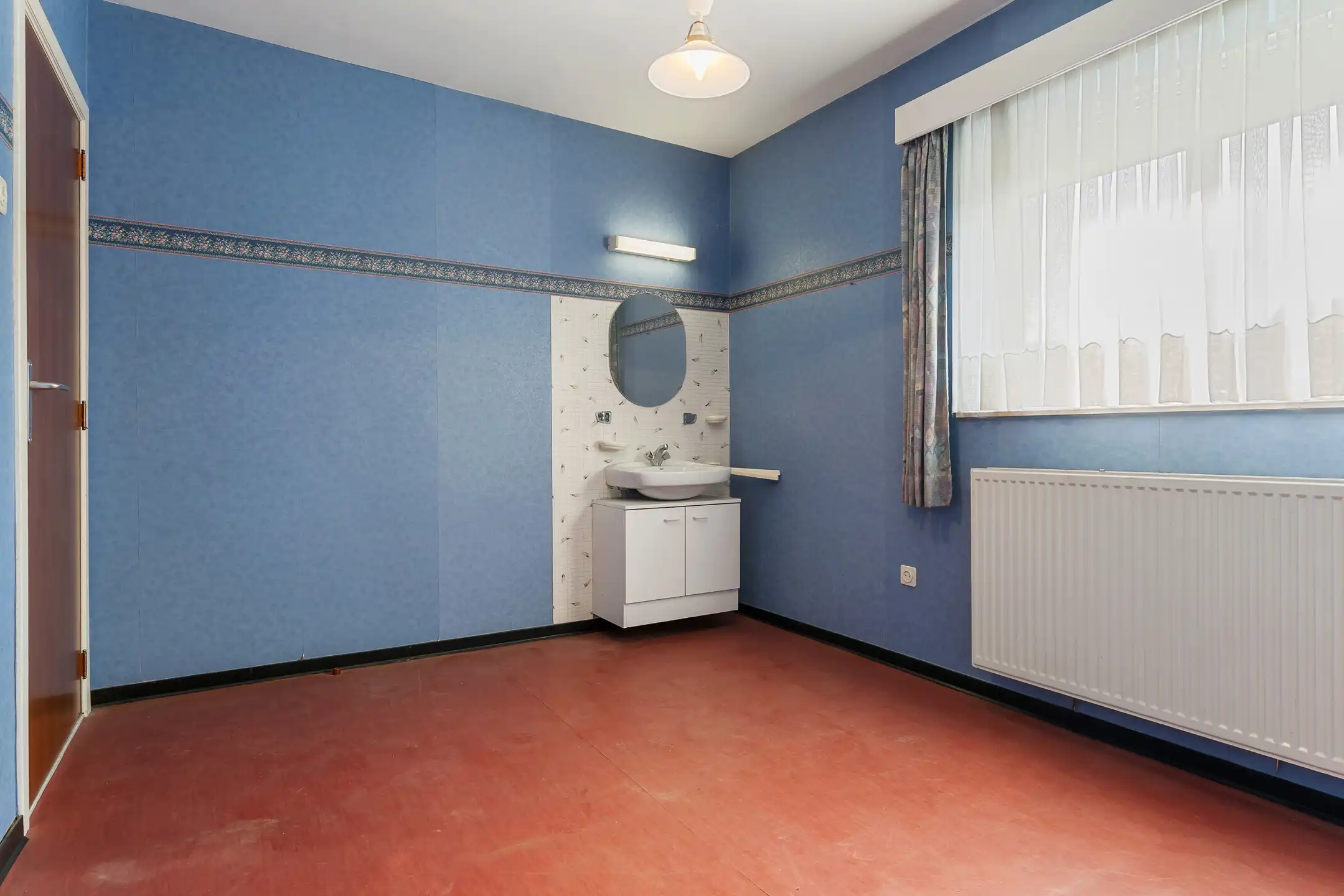 Charmante woning in het hart van Riemst foto 12