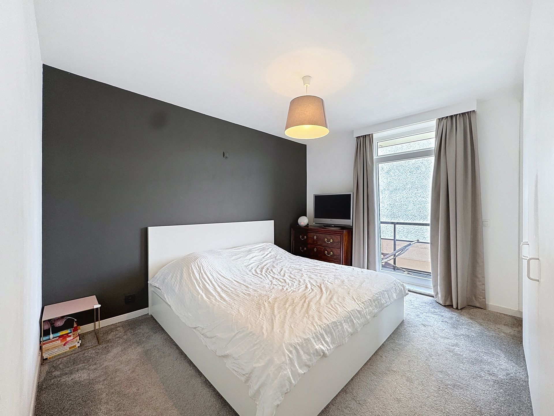 Appartement 3 slpk. met 2 terrassen, kelder en parking foto 10
