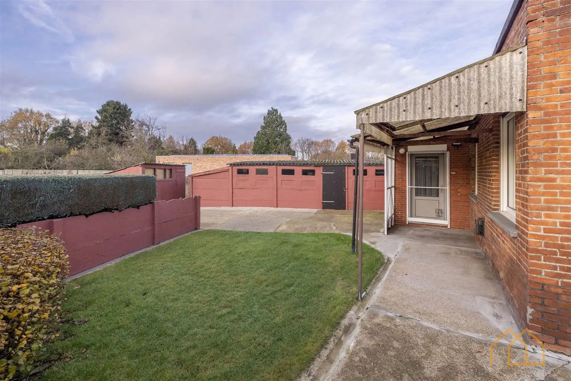 Op te frissen woning op 12a in centrum van Geel foto 19