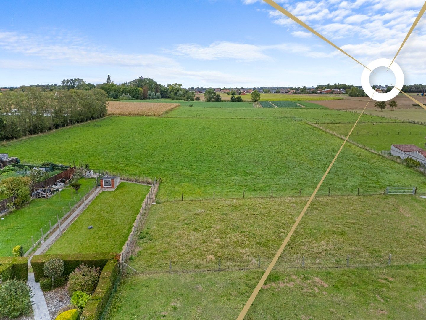 Landbouwgrond/weiland van 18.569 m² te koop foto {{pictureIndex}}