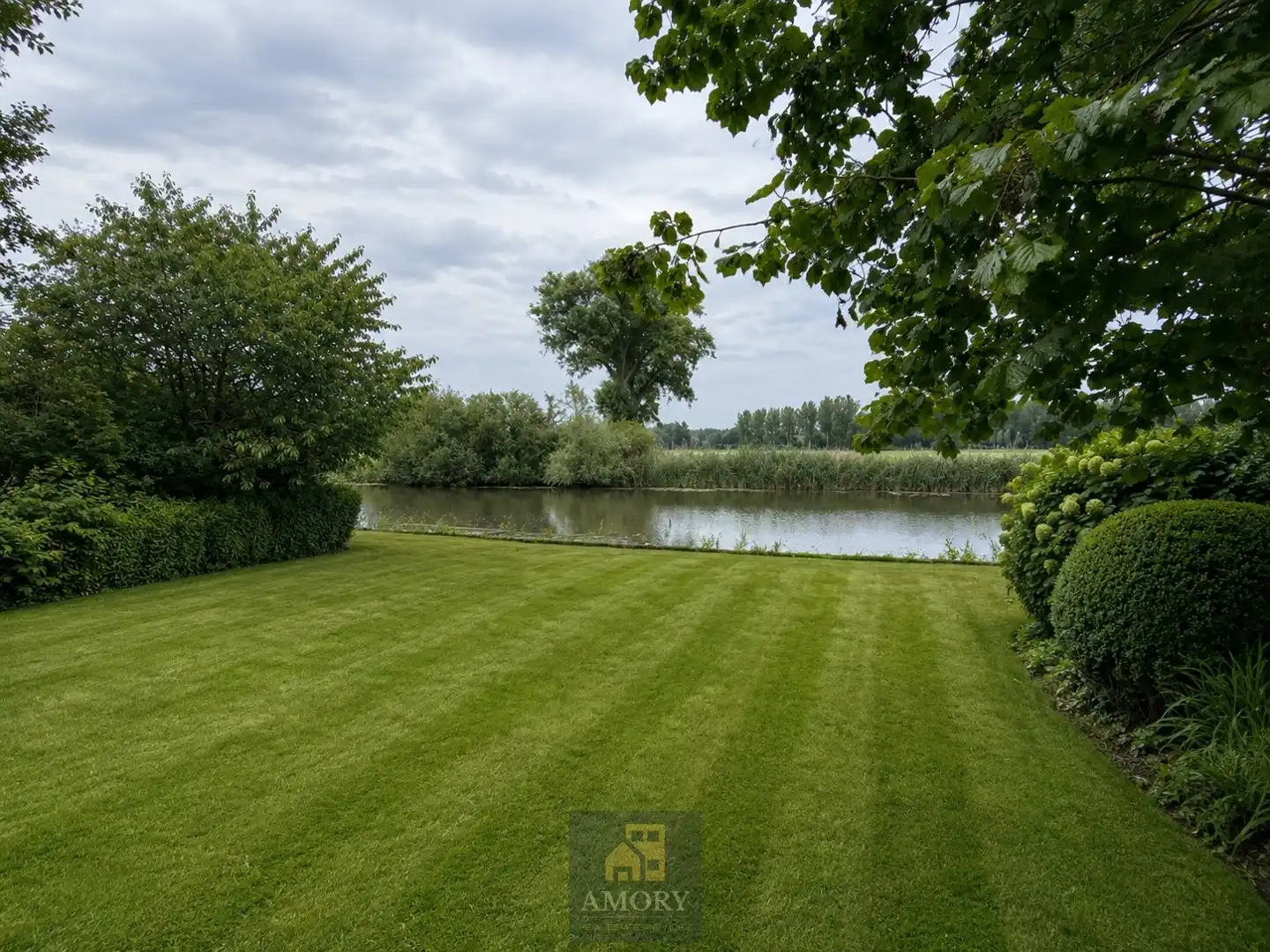 Karaktervolle woning op uitzonderlijke locatie aan de Leie foto 10