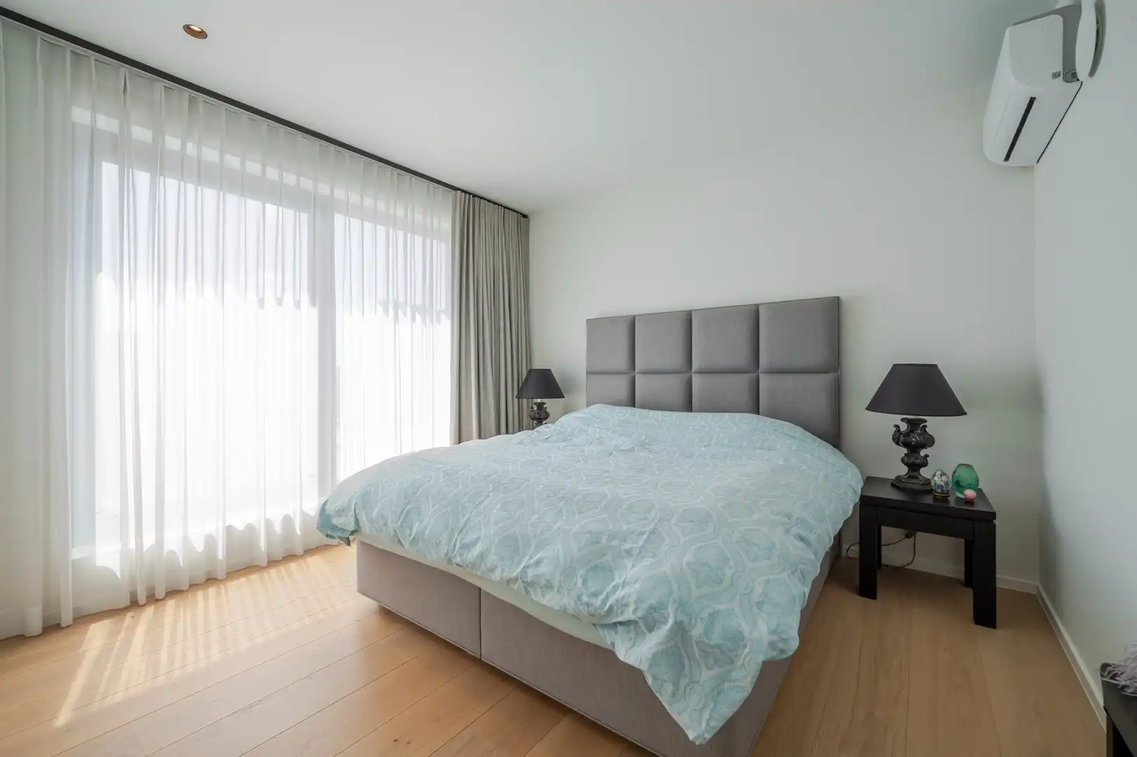 Recente woning op een uitzonderlijke ligging aan de rand van Het Zoute. foto 22