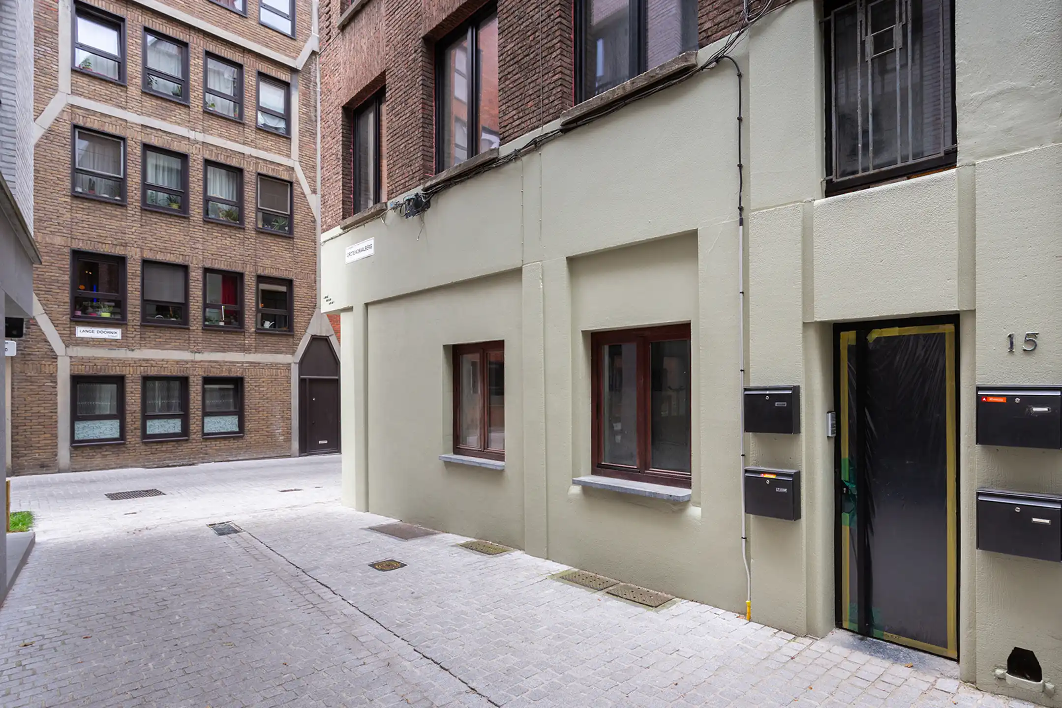 Gerenoveerde opbrengsteigendom met 4 vergunde studio's foto 2