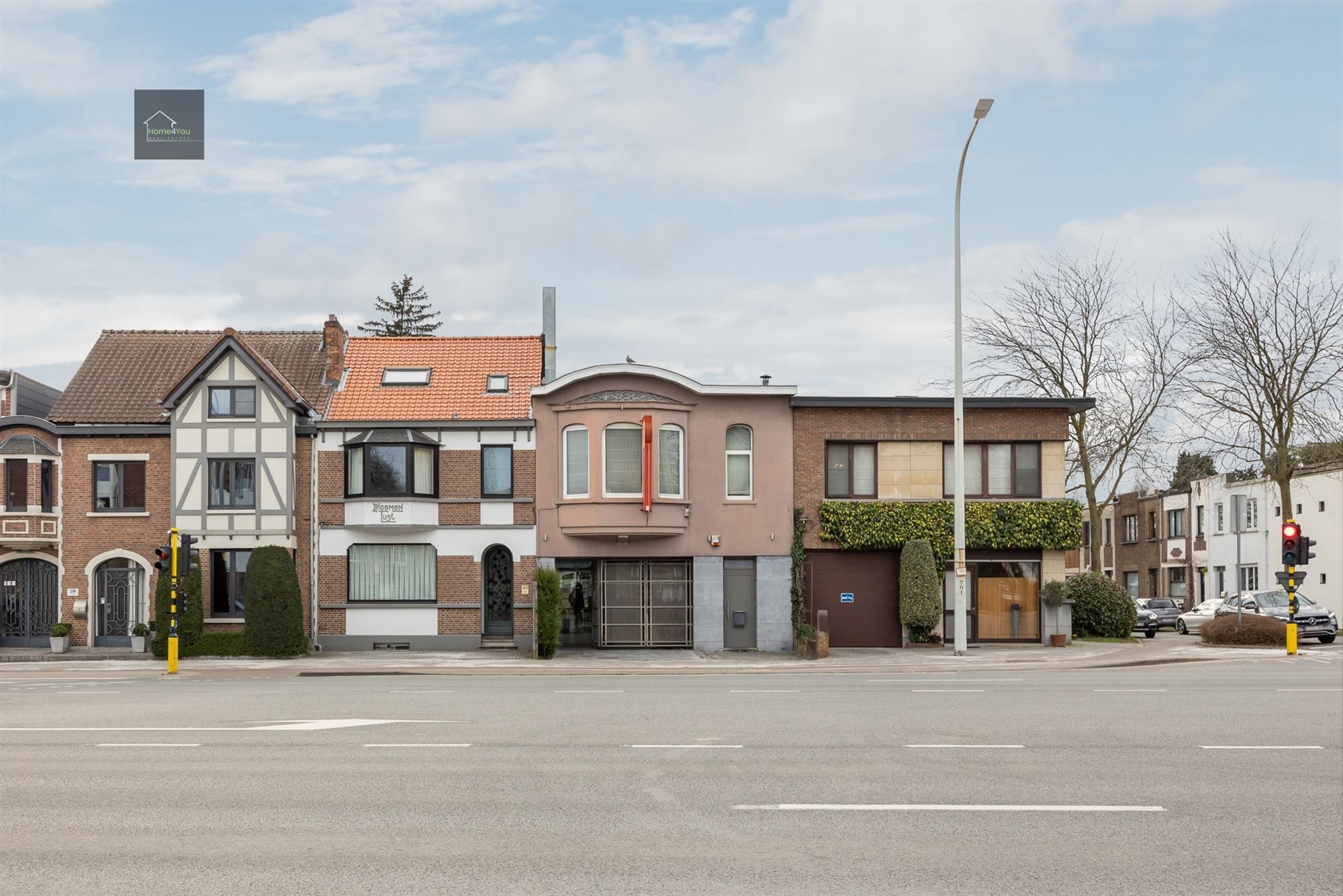 Ruim handelspand op toplocatie foto 3