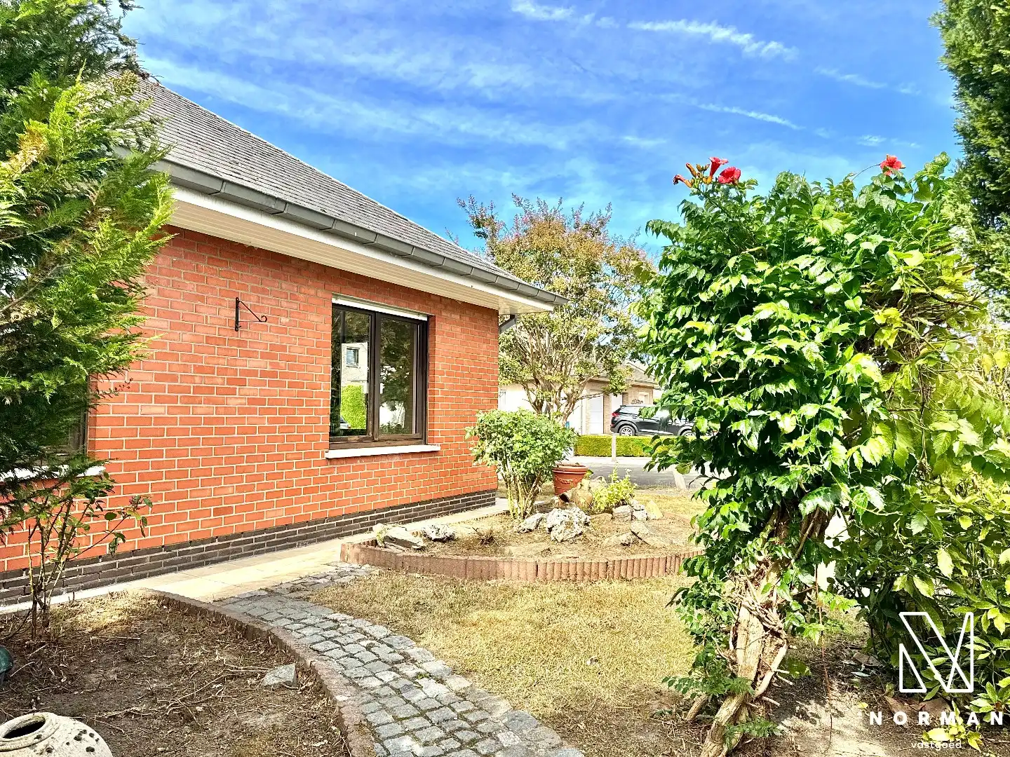 Alleenstaande bungalowwoning met 3 slaapkamers, tuin en garage te koop in rustige woonwijk te Kuurne! foto 26