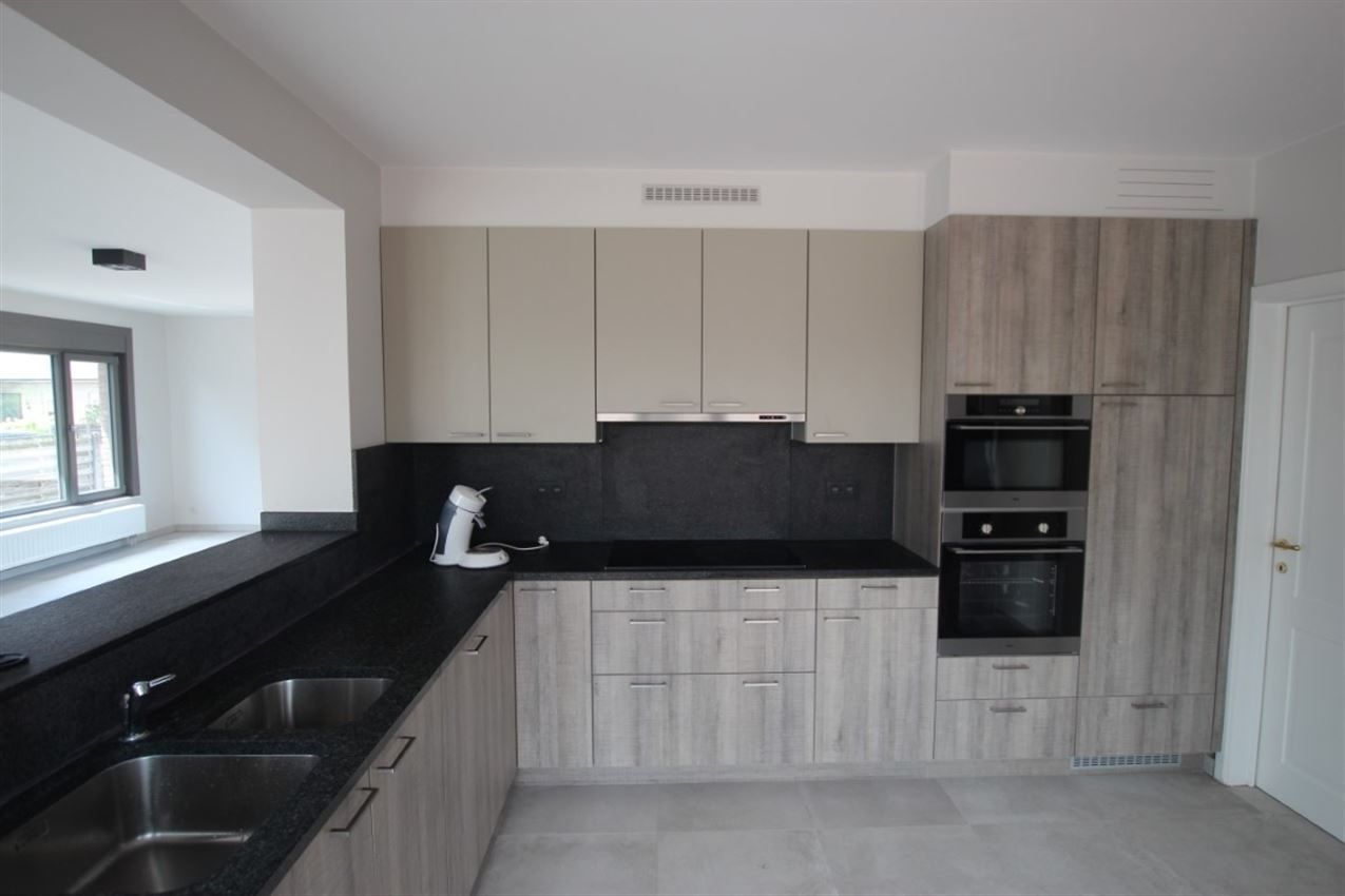 Gerenoveerde Woning met 3 Slaapkamers in Herselt foto 10