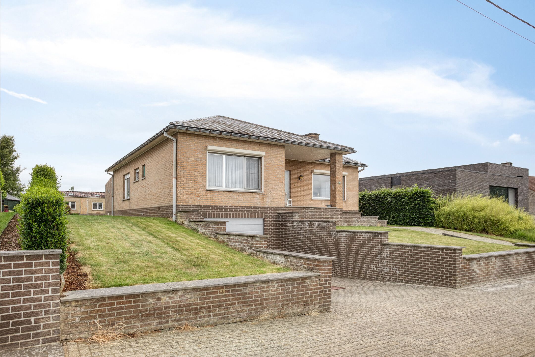 Statige woning met prachtig vergezicht foto 2