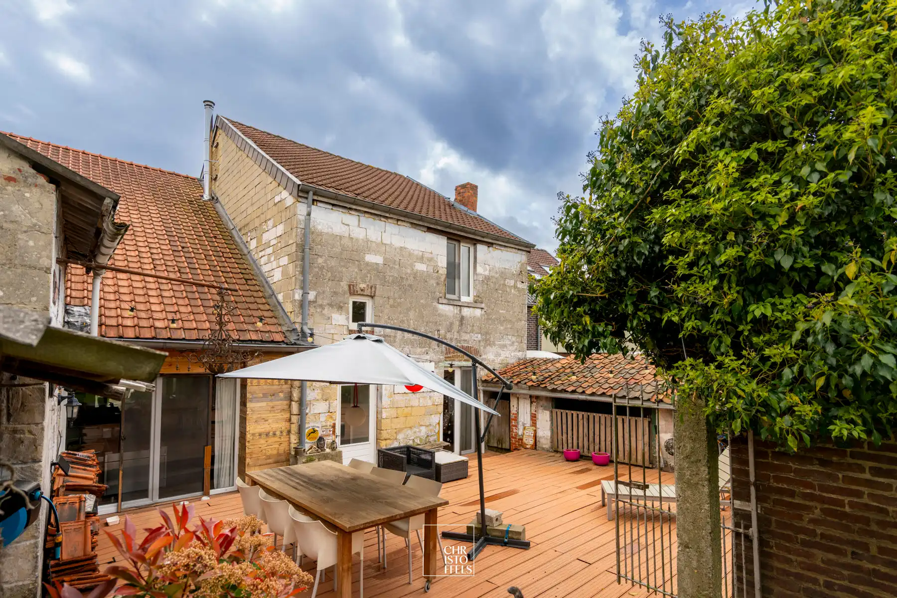 Karaktervolle woning met tuin in Riemst! foto 19
