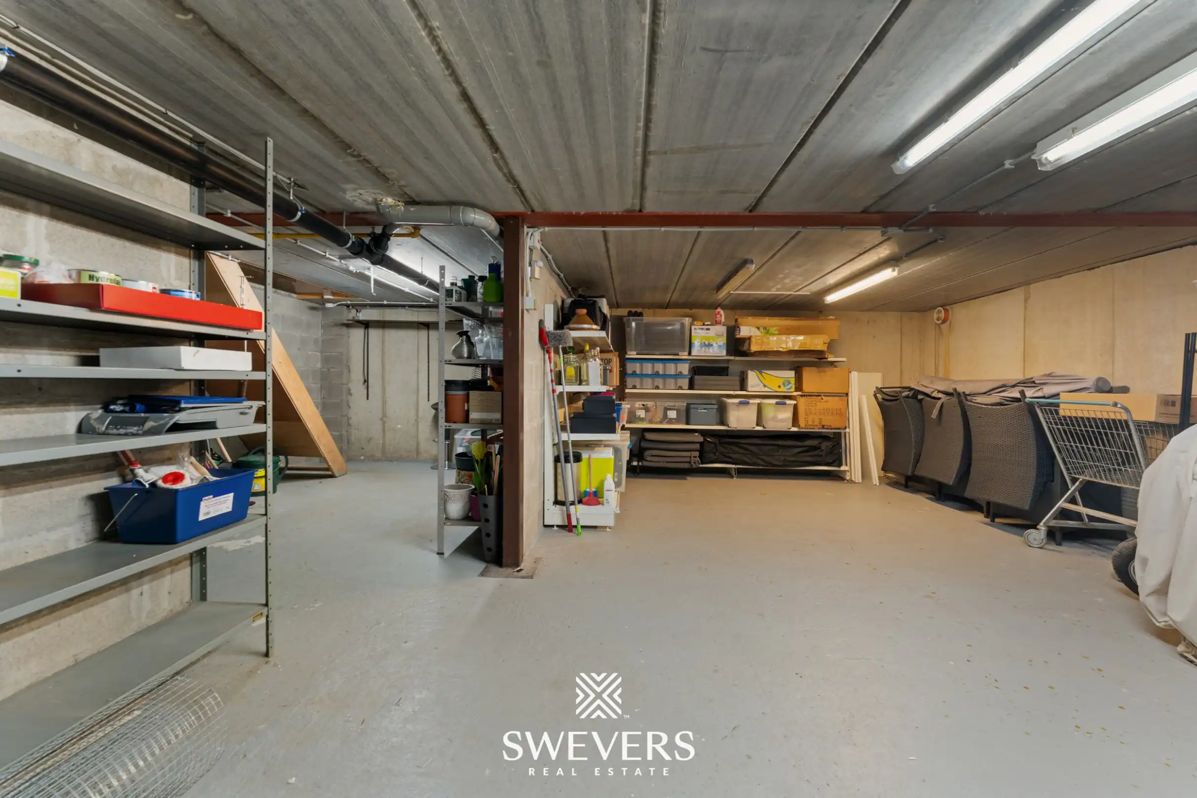 Royale woning met zwembad en 5 slaapkamers foto 23