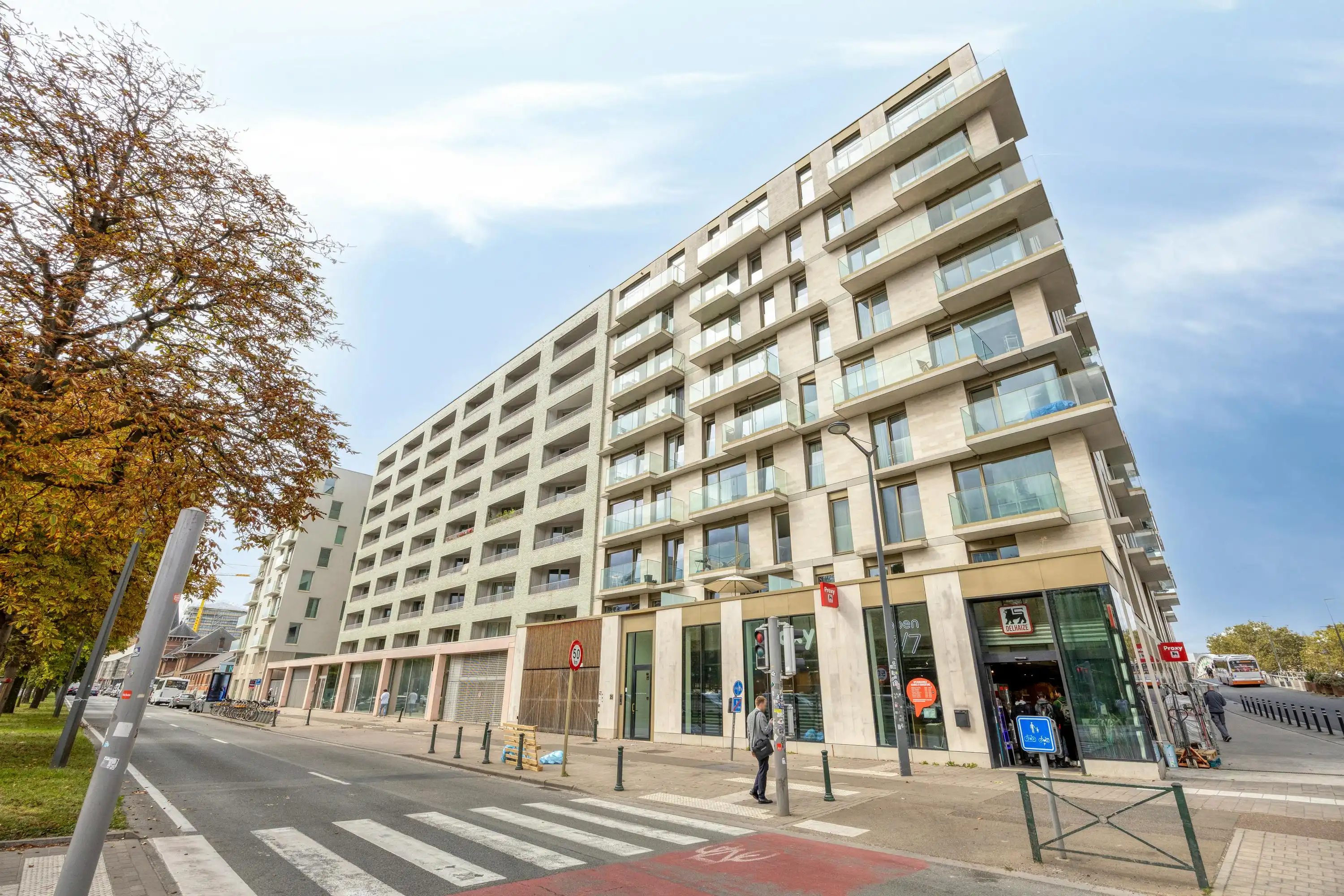Penthouse Studio met zicht op Tour & Taxis Te koop  foto 25