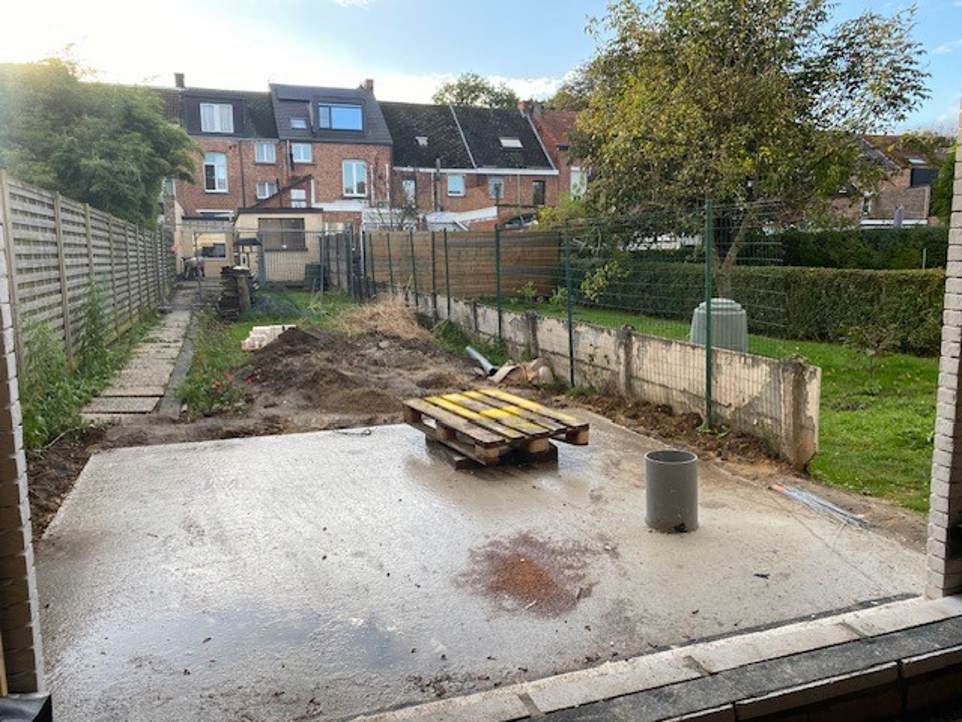 Nieuwbouwwoning met Z/W terras, tuin en garage foto 4