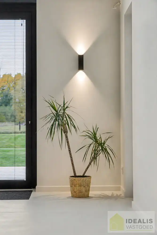 IDEALIS VASTGOED - EEN BIJZONDER HUIS, EEN BIJZONDERE LOCATIE, EEN UNIEKE KANS OM TE WONEN IN EEN AUTHENTIEK LANDHUIS MET EEN PRACHTIGE INRICHTING EN EEN HOOGWAARDDIGE AFWERKINGSGRAAD! foto 28