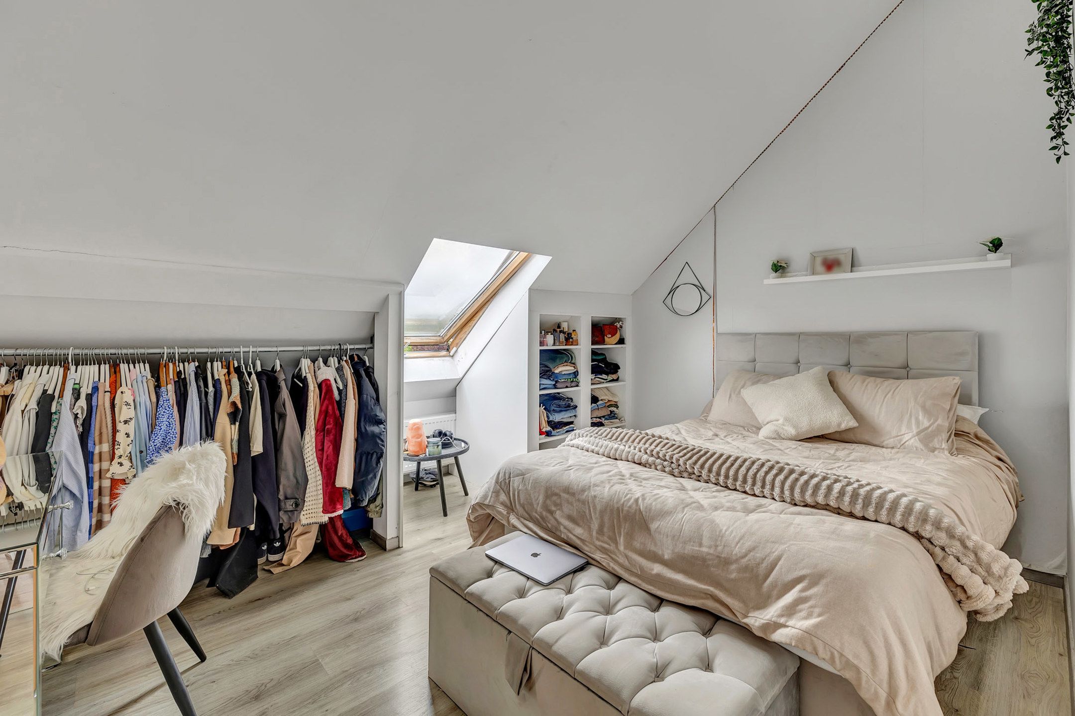 Instapklare villa met 6 slpk en uitstekende mobiliteitsscore foto 14