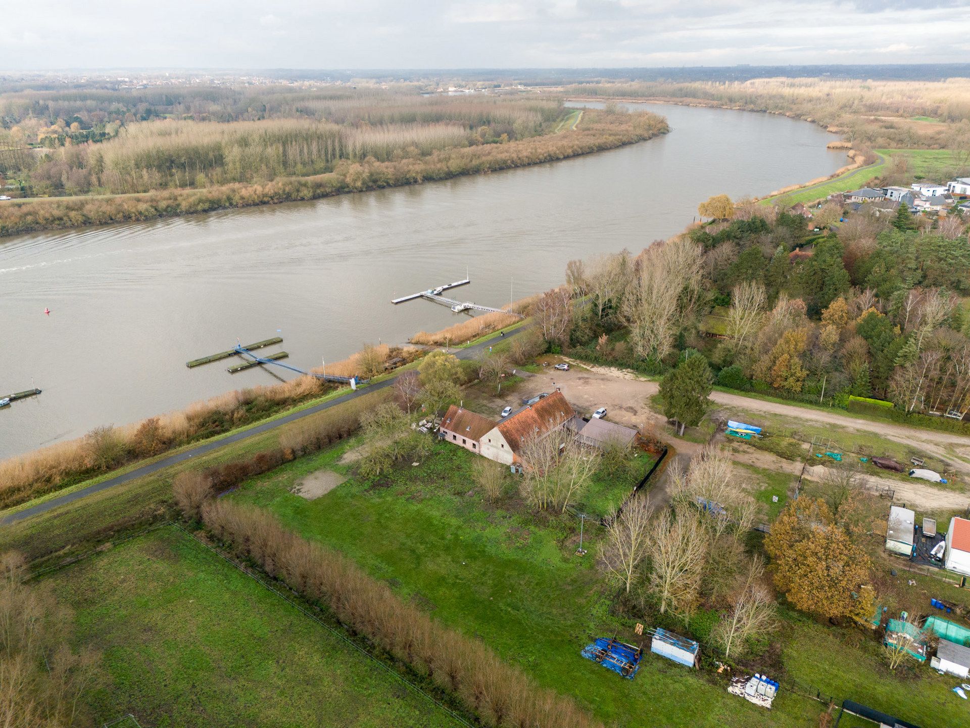 Unieke locatie voor horecagelegenheid foto 9