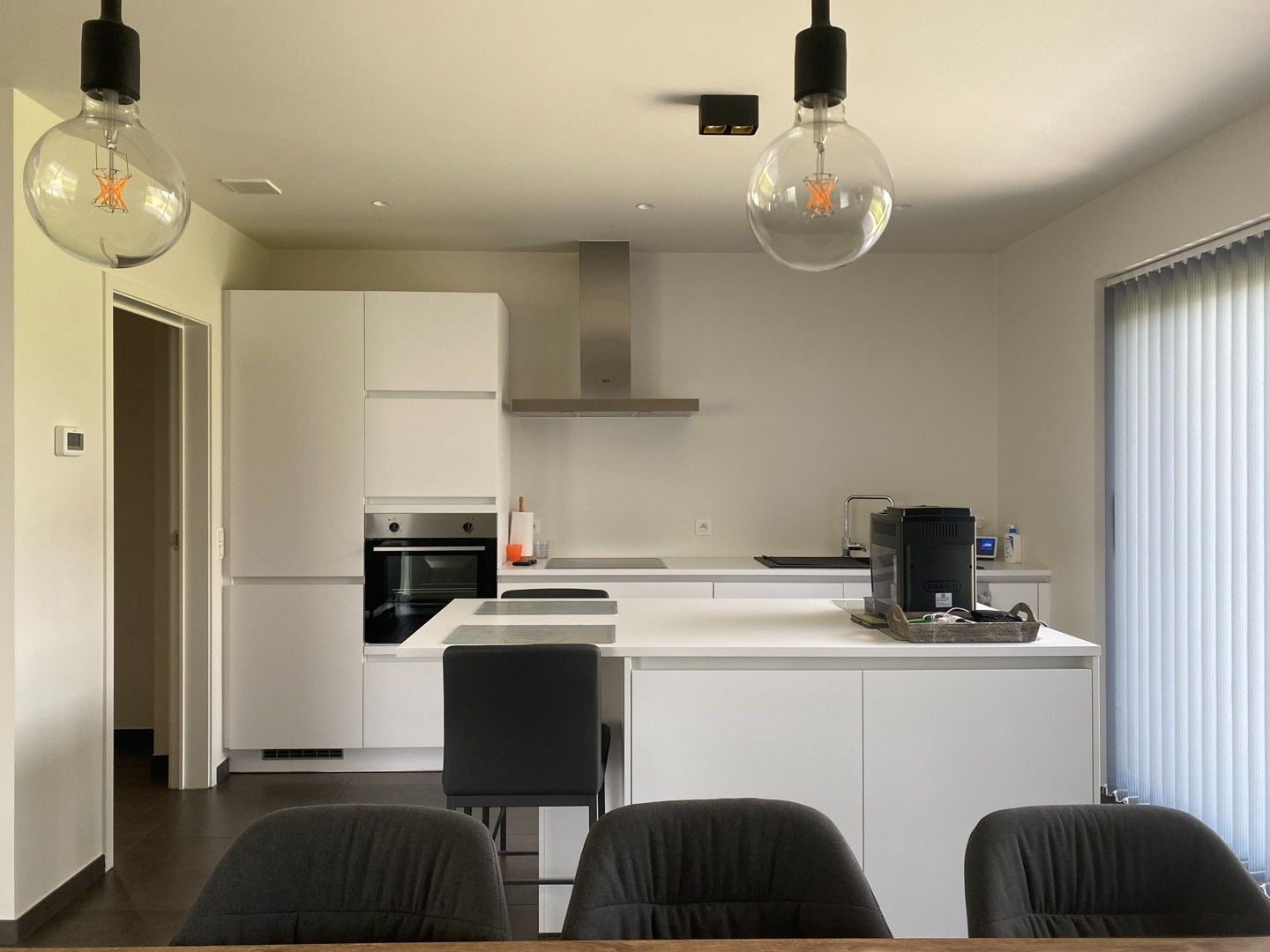 Nieuwbouwwoning met 3 slaapkamers, garage en grote tuin foto 3