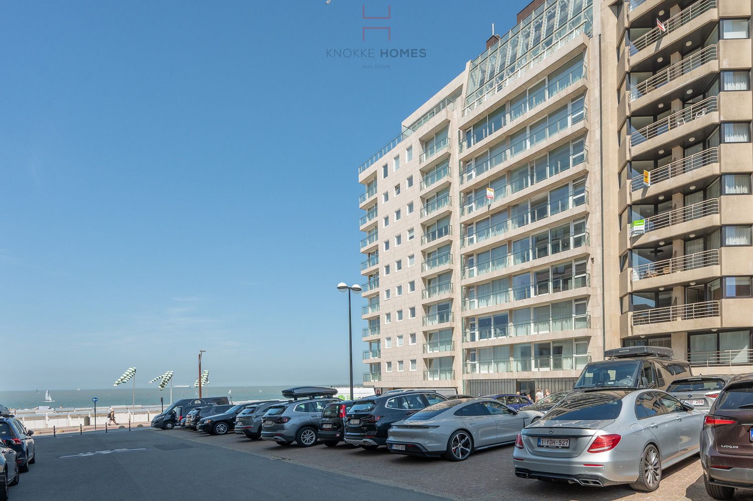 Prachtig gerenoveerd appartement met een mooi zijdelings zeezicht in Duinbergen foto 15