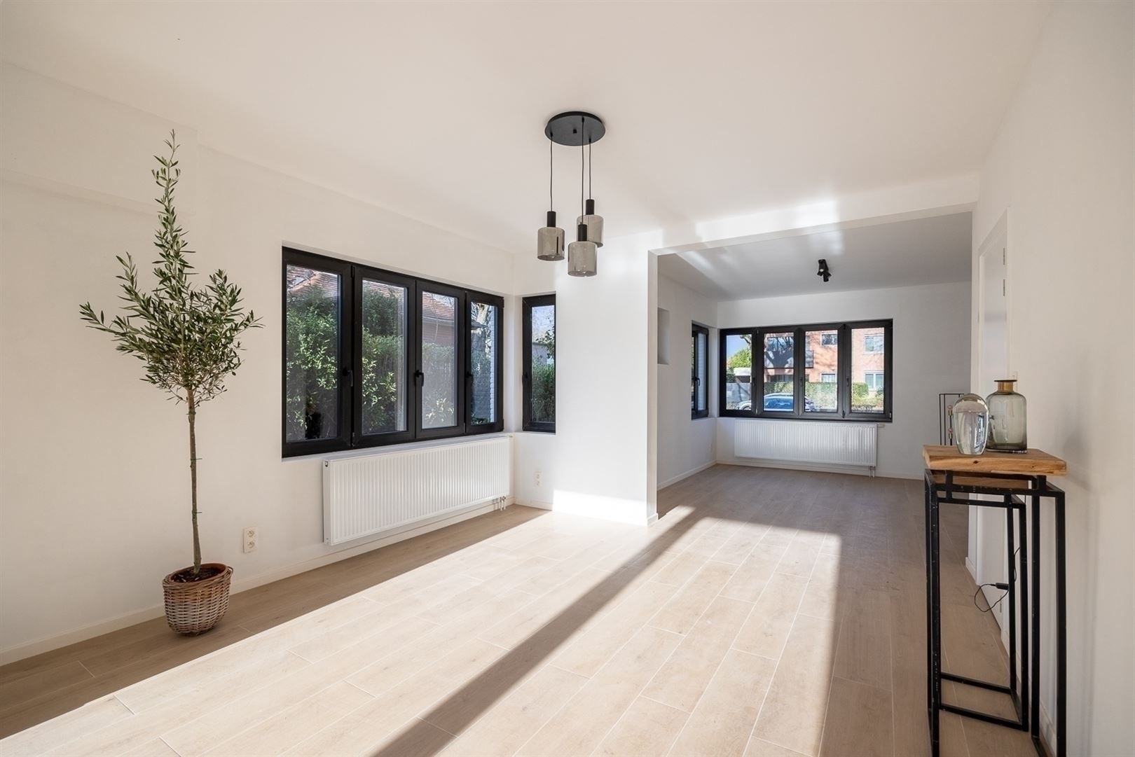 Gerenoveerde woning in zeer geliefde straat in centrum!  foto 2